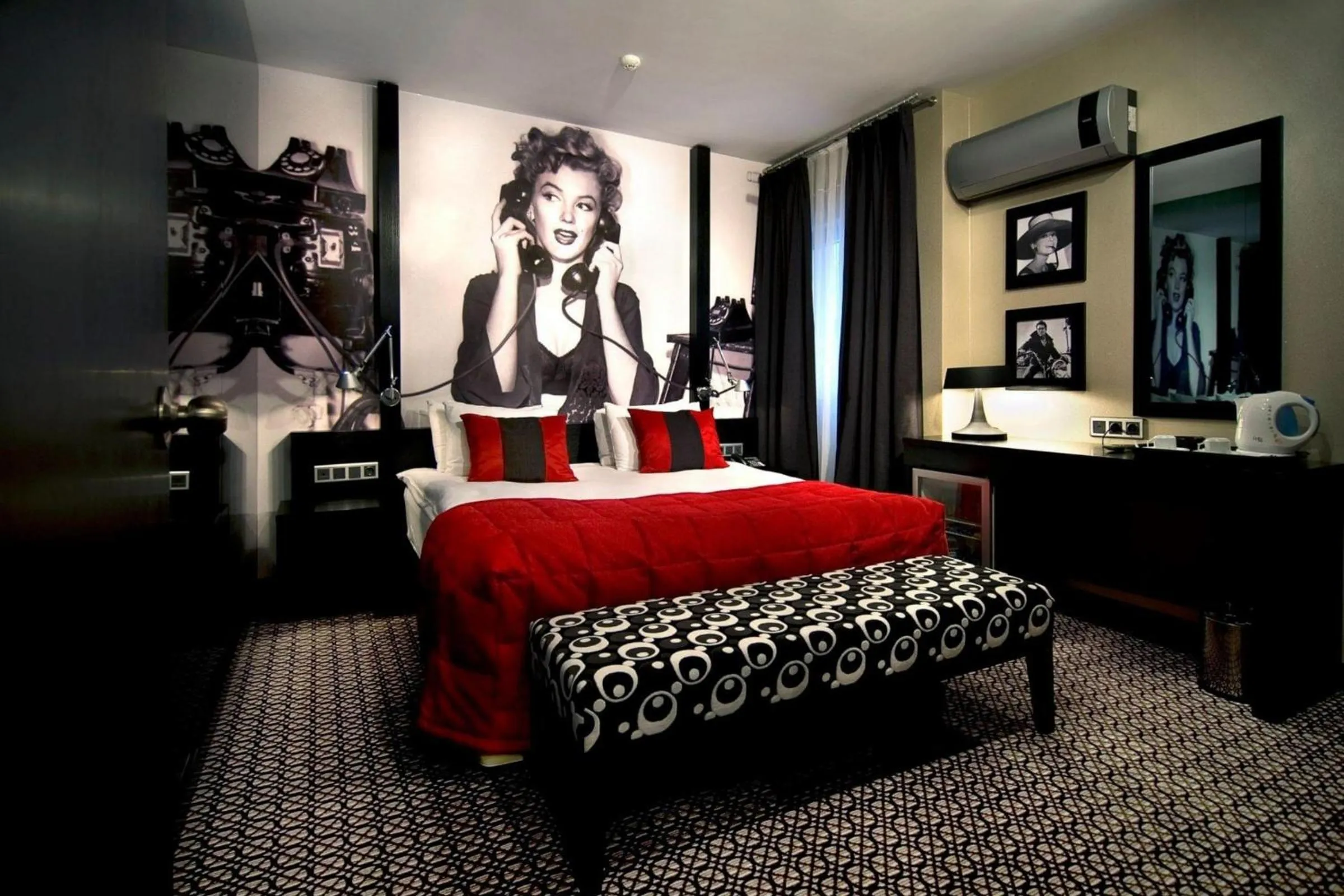 Coffee/tea facilities in Maltepe 2000 Hotel