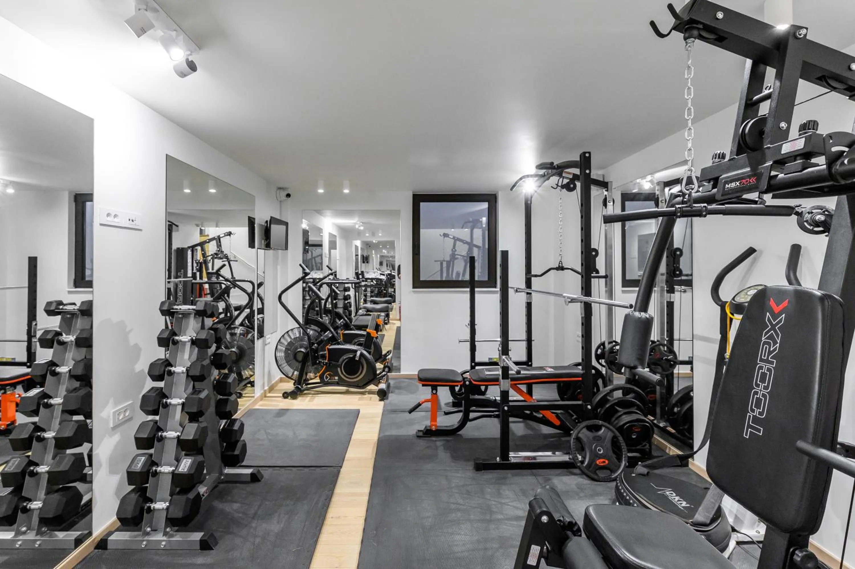 GM exclusive Luxury Suites & SPA