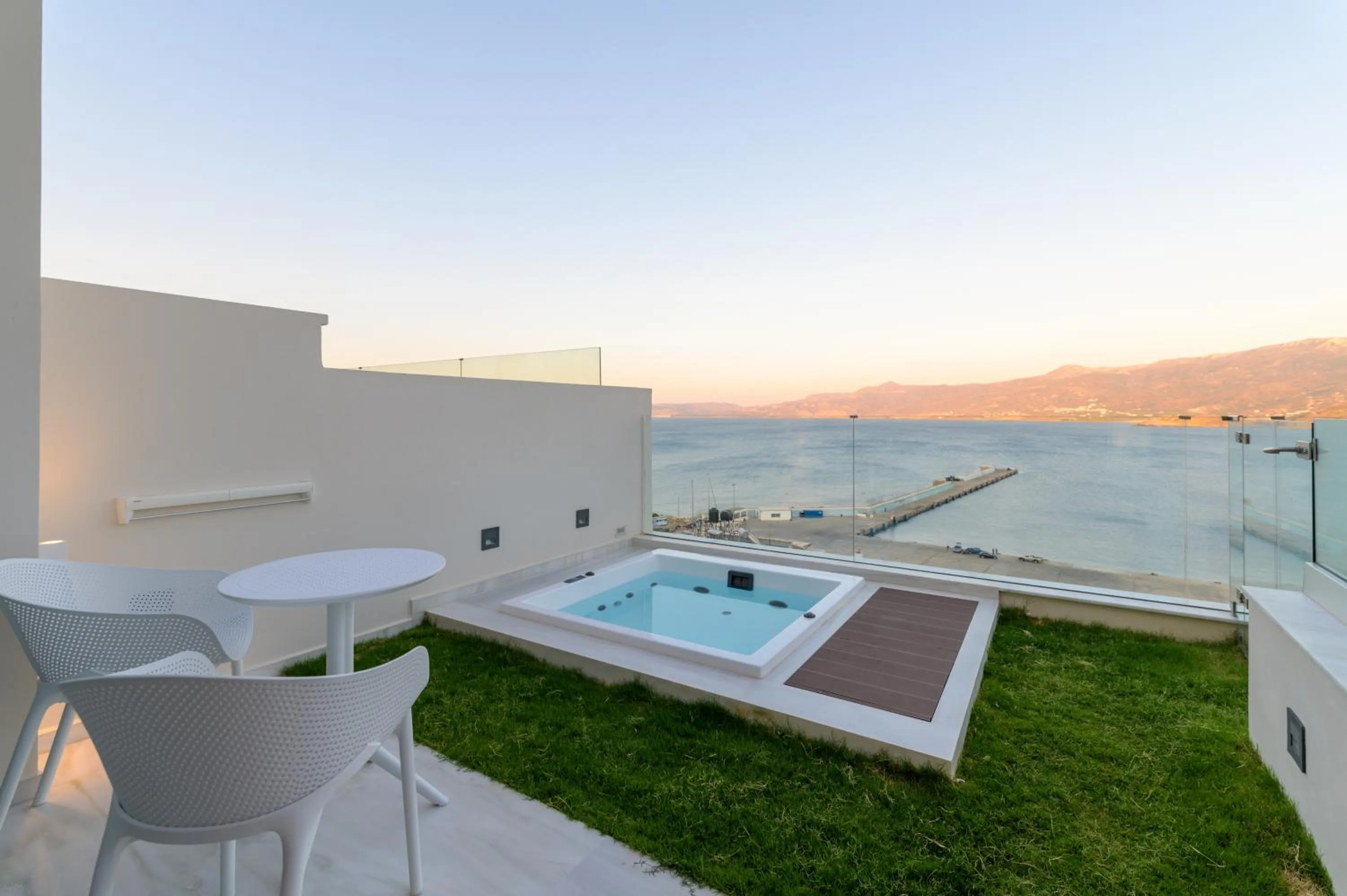 GM exclusive Luxury Suites & SPA