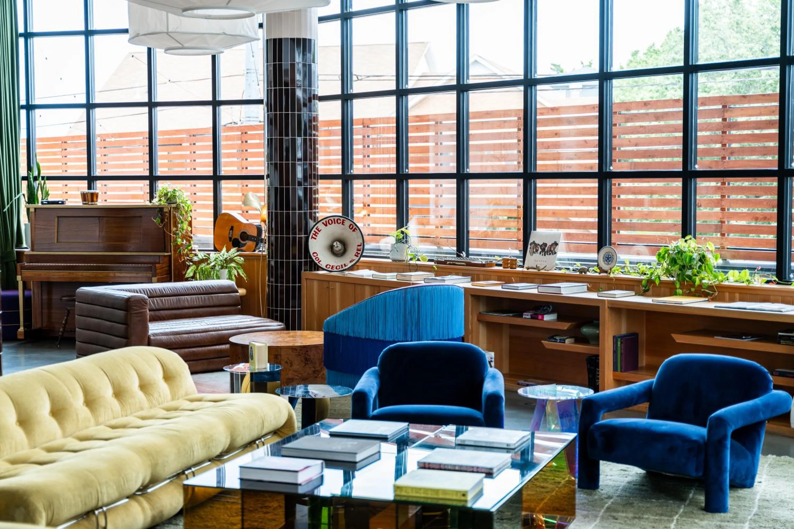 Living room in Waymore's Guest House