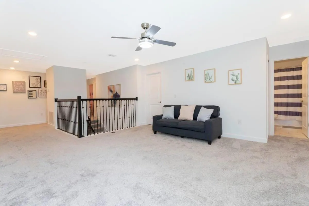 Joyful 8Bd Single Family w Pool @Champions Gate 9262