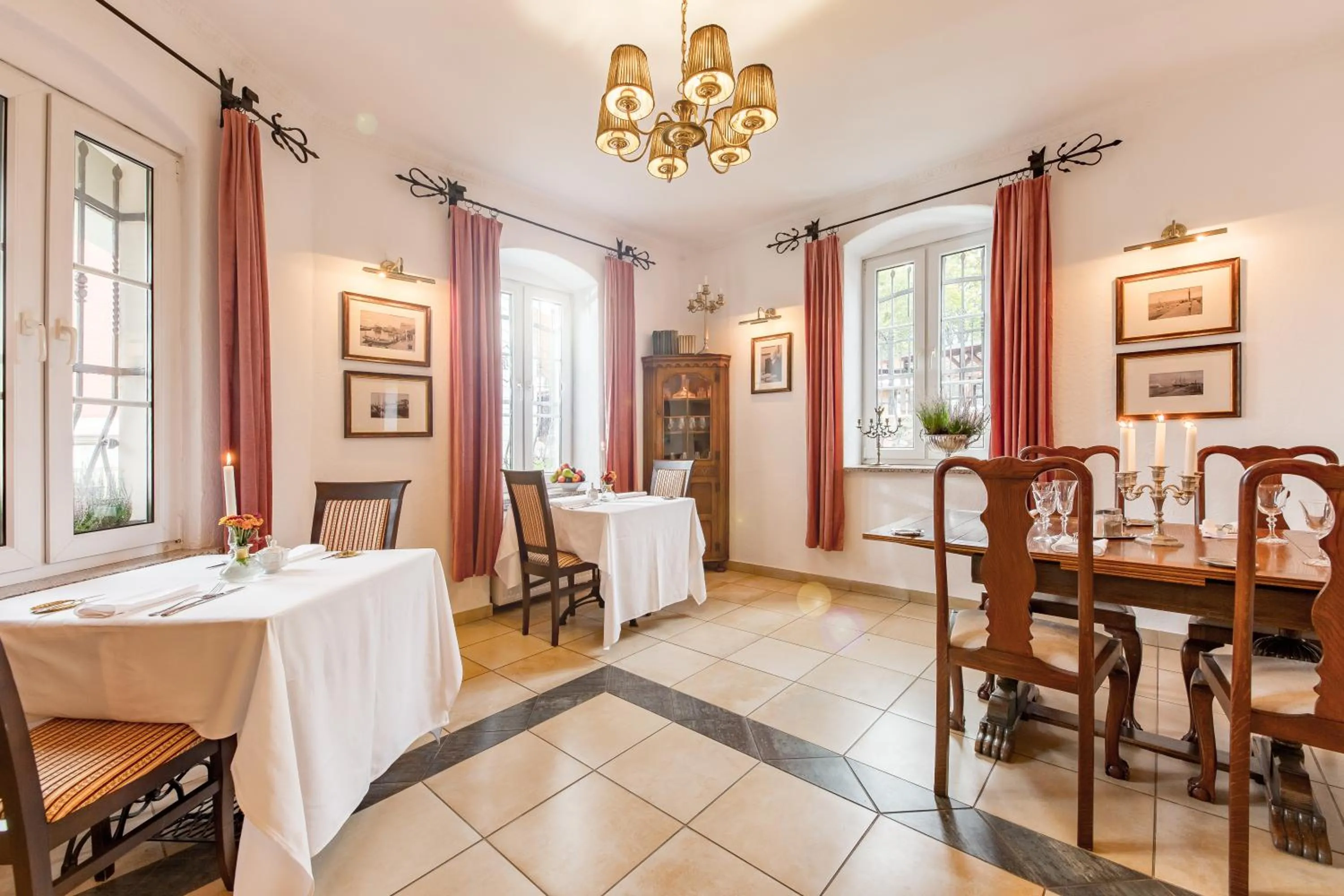 Restaurant/places to eat in VILLA RED by COLUMBUS Ustka