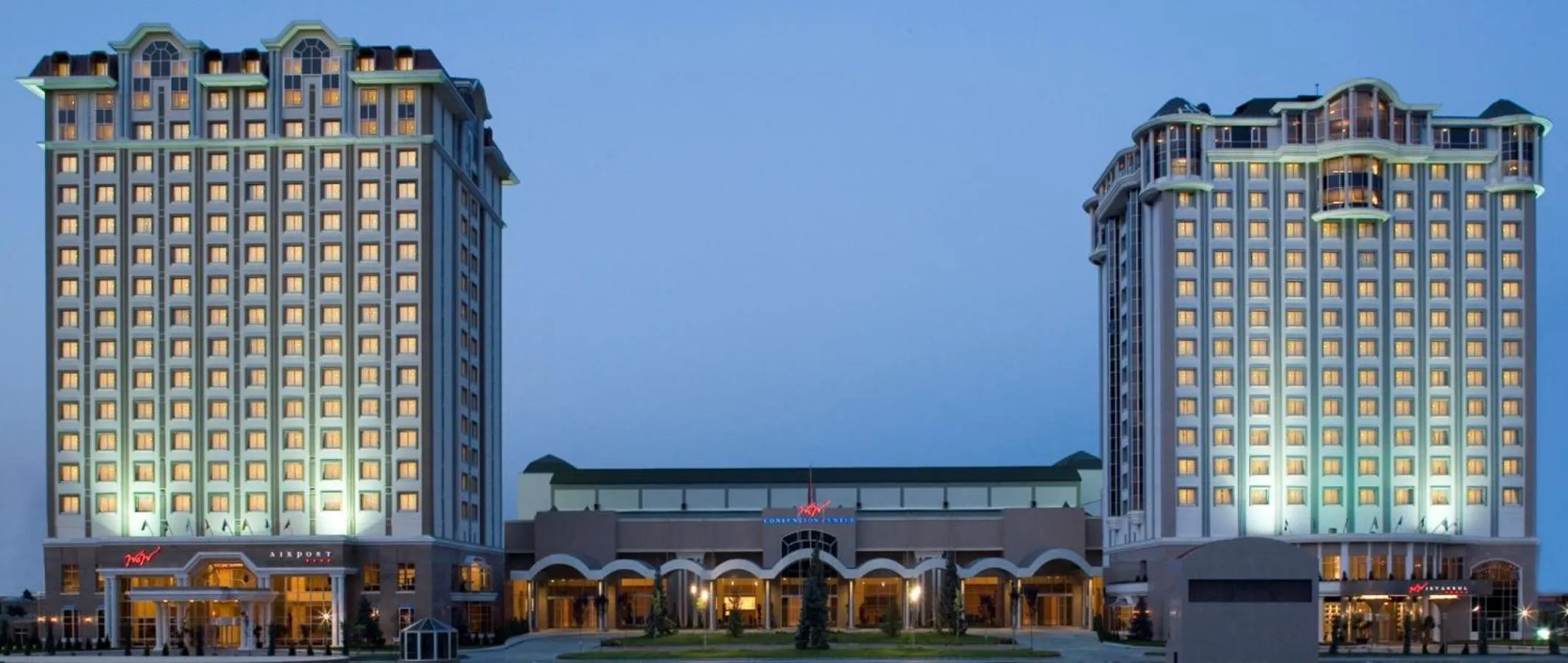 Property building in WOW Airport Hotel