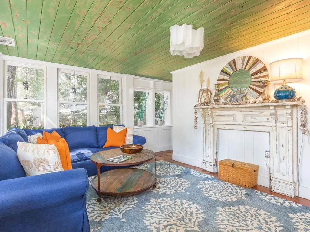 Guiding Light Cottage