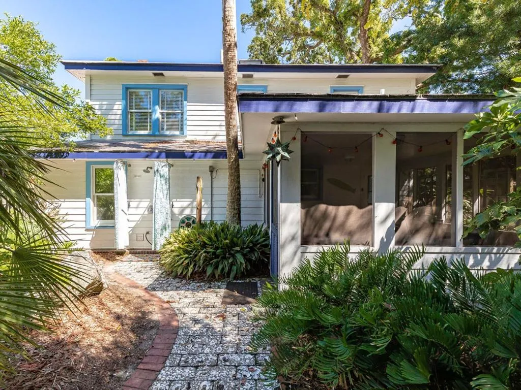 Guiding Light Cottage