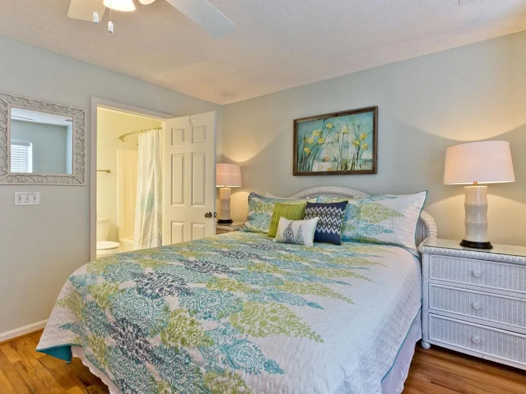 Bed in Atlantic Ocean 3