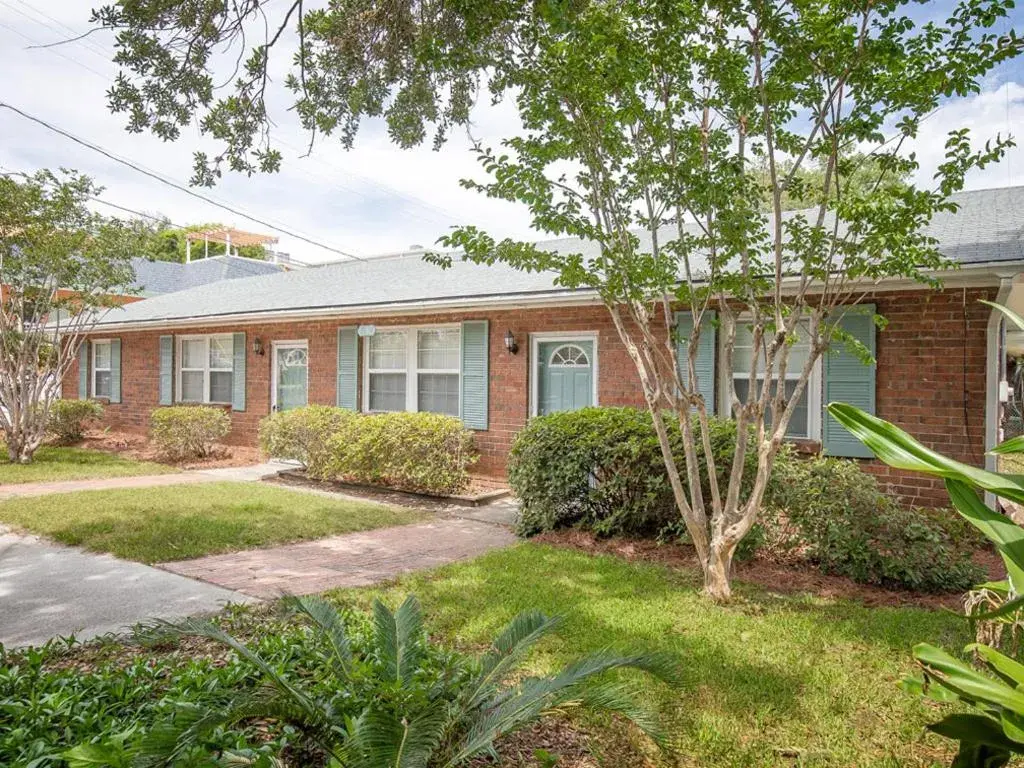 Latitude Adjustment Latitude Adjustment