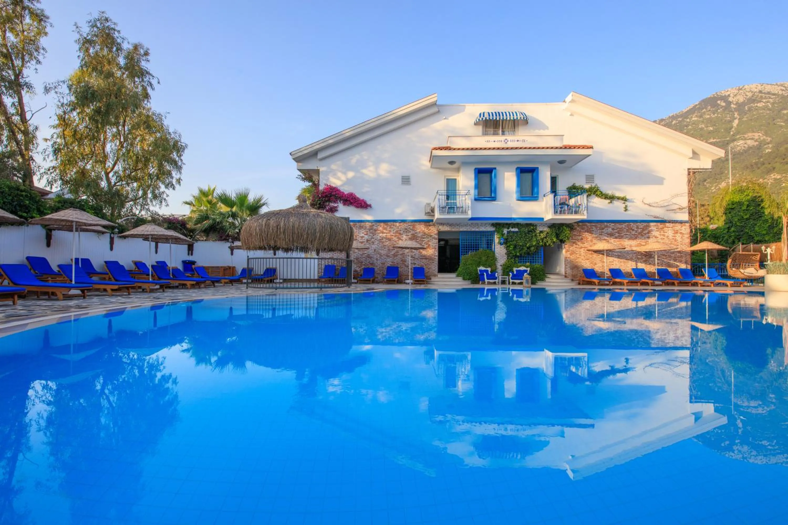 Swimming pool in Monta Verde Hotel & Villas