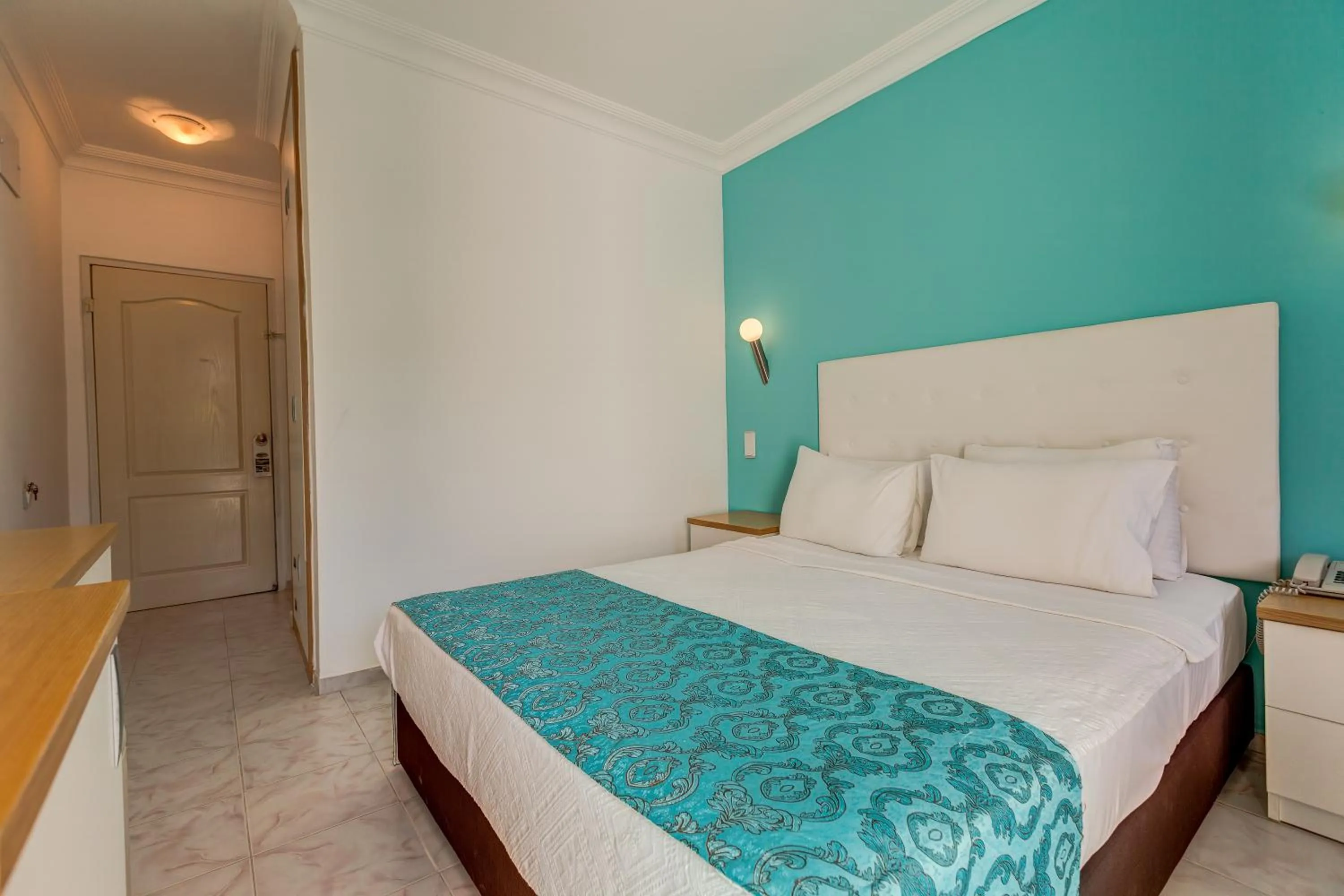 Bed in Monta Verde Hotel & Villas