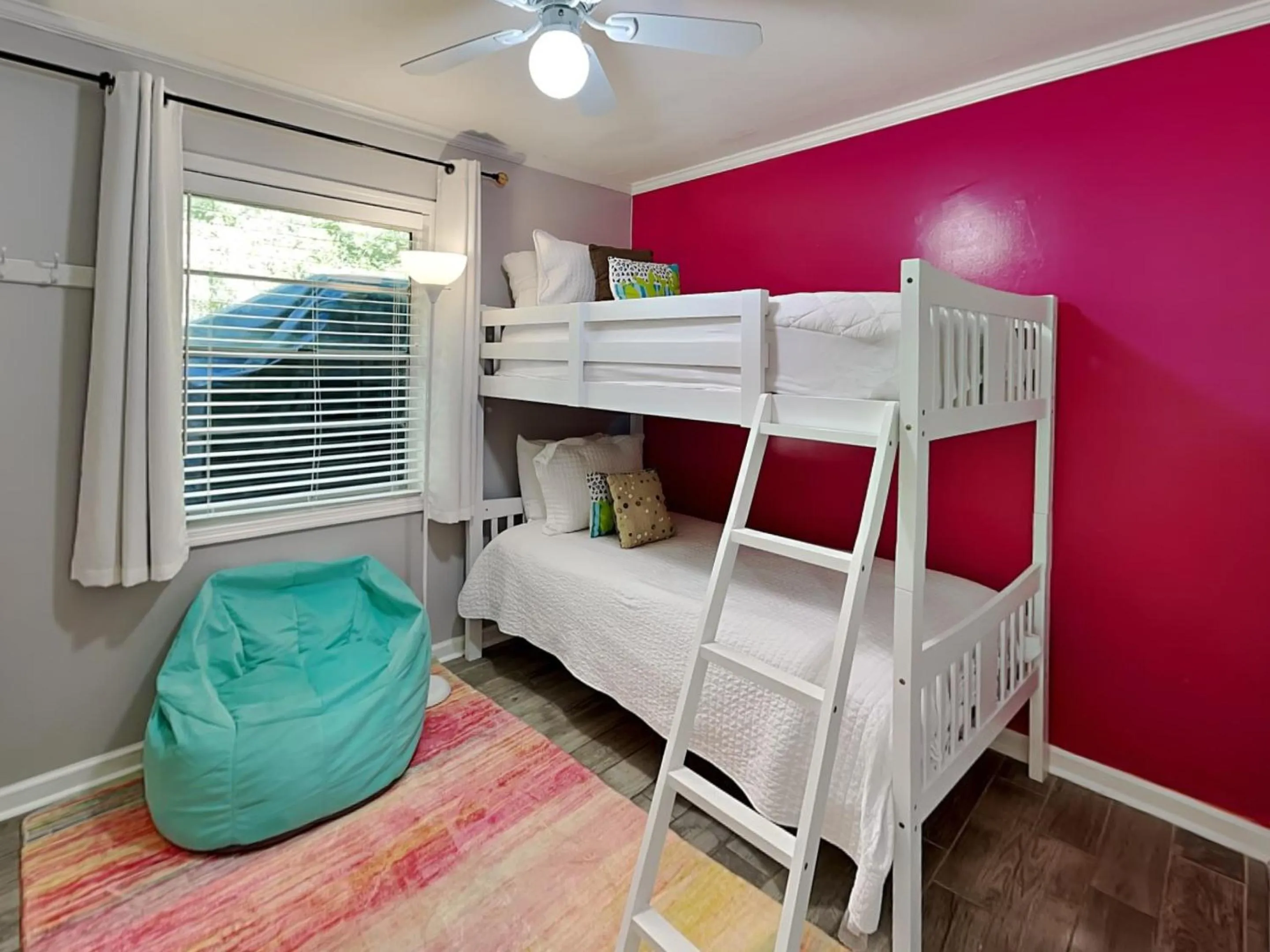 Bed in Horsepen Creek Cottage