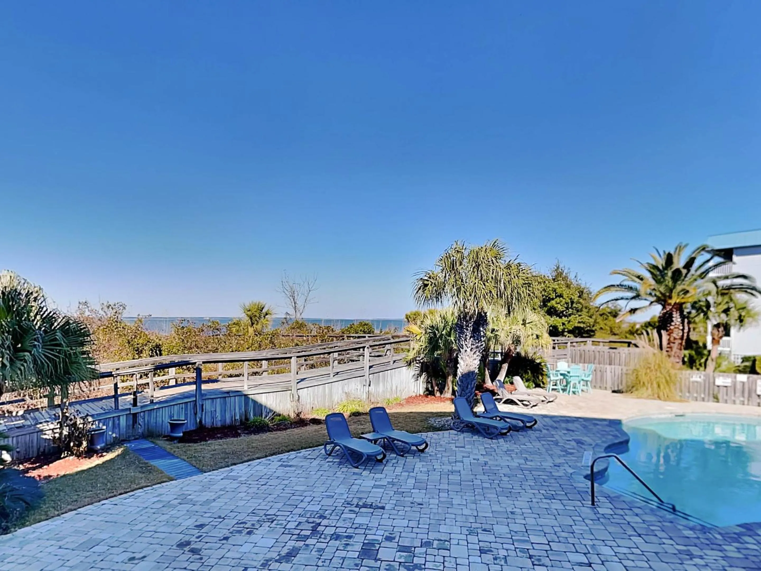 Bay View Villas 105