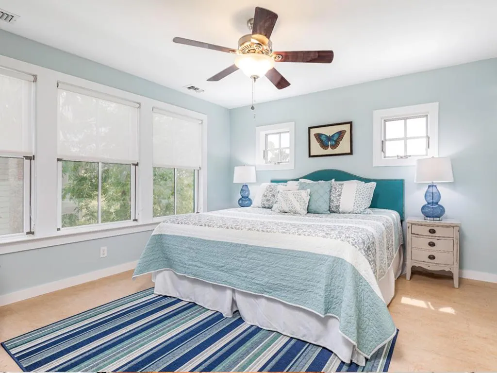 Bed in Flip Flop Lagoon