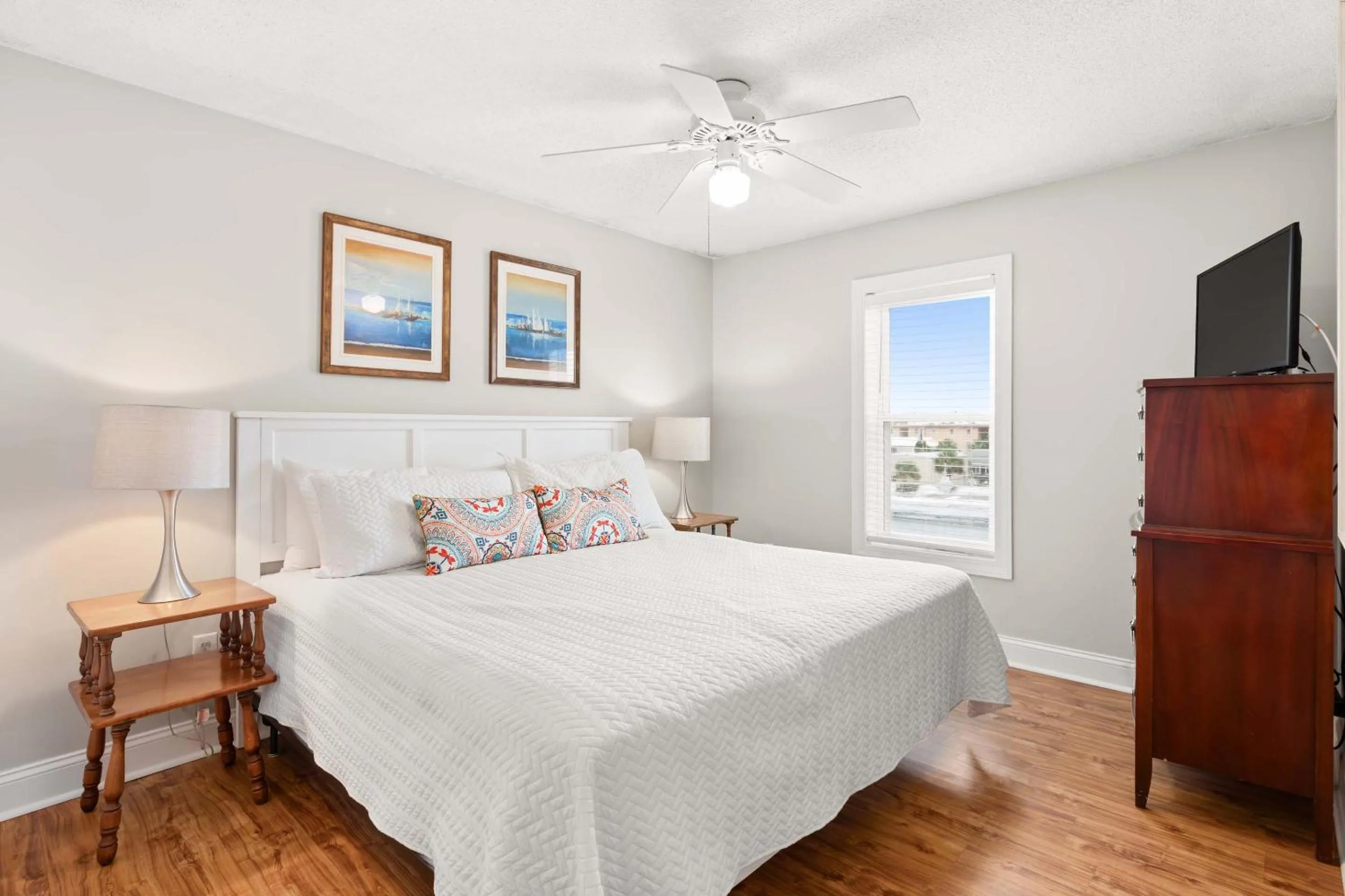 Bed in Sandpiper 301