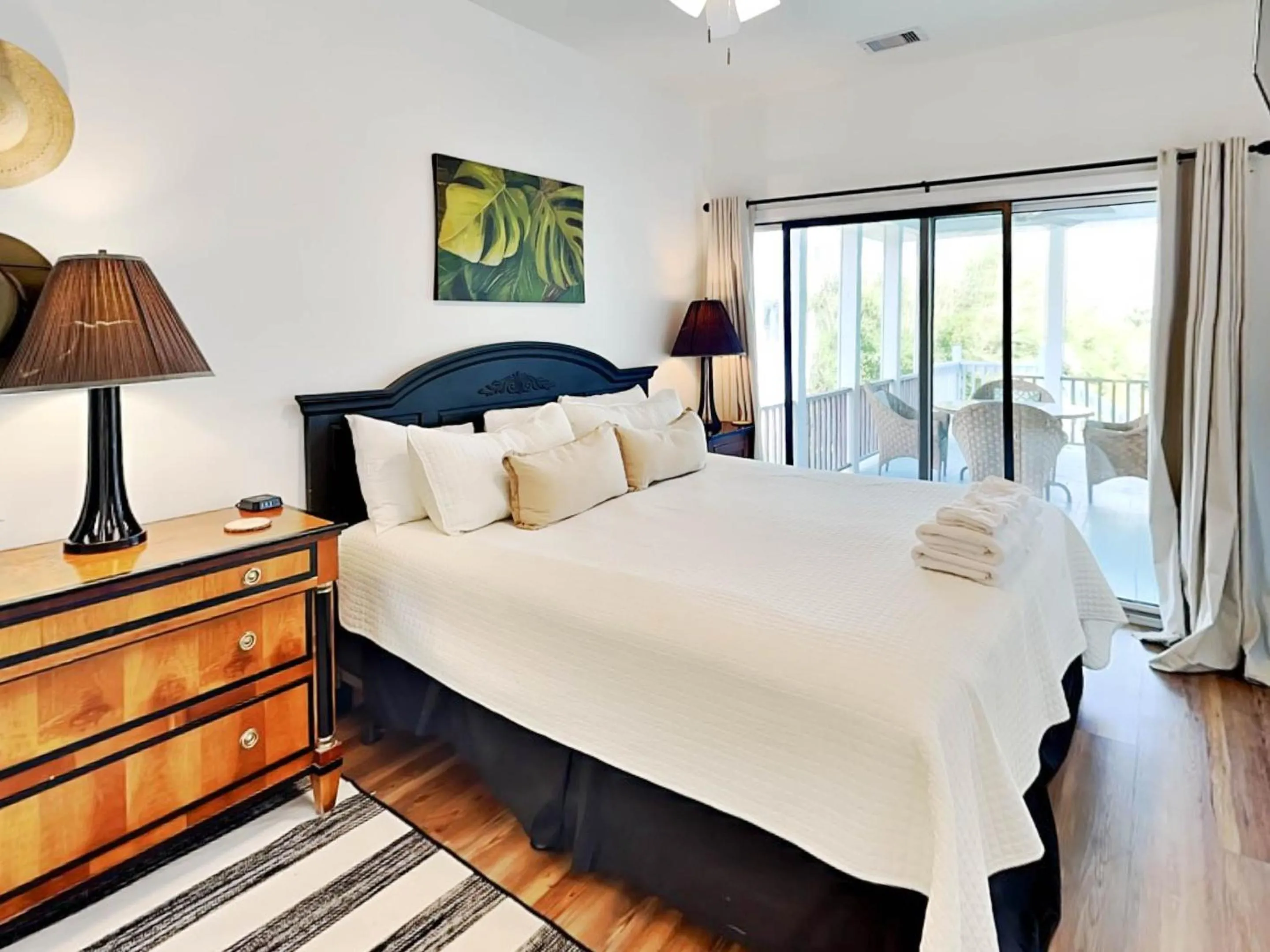 Bed in Weston Beach Place