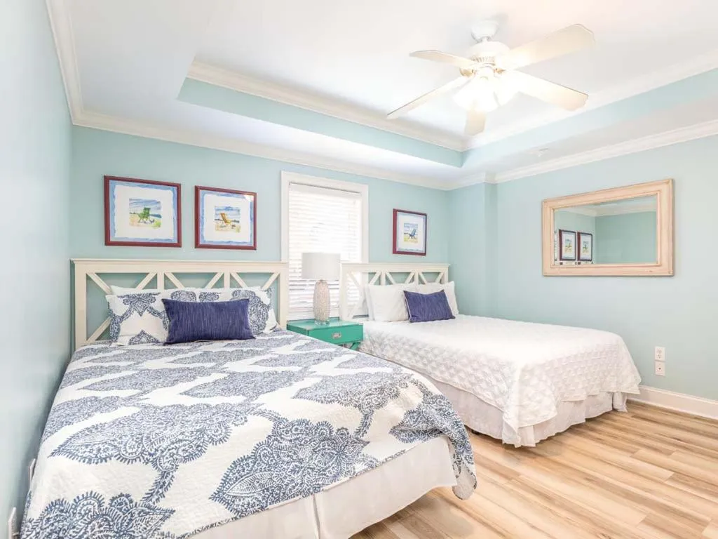 Bed in Brass Rail 306