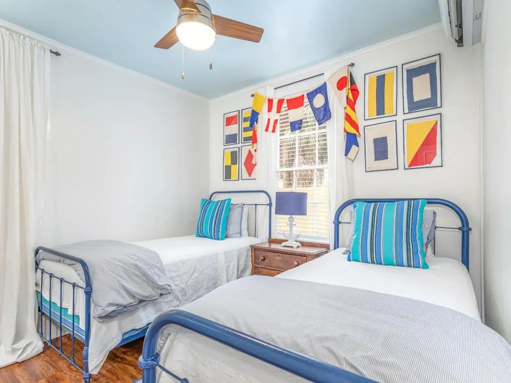 Bed in Coquina Cottage