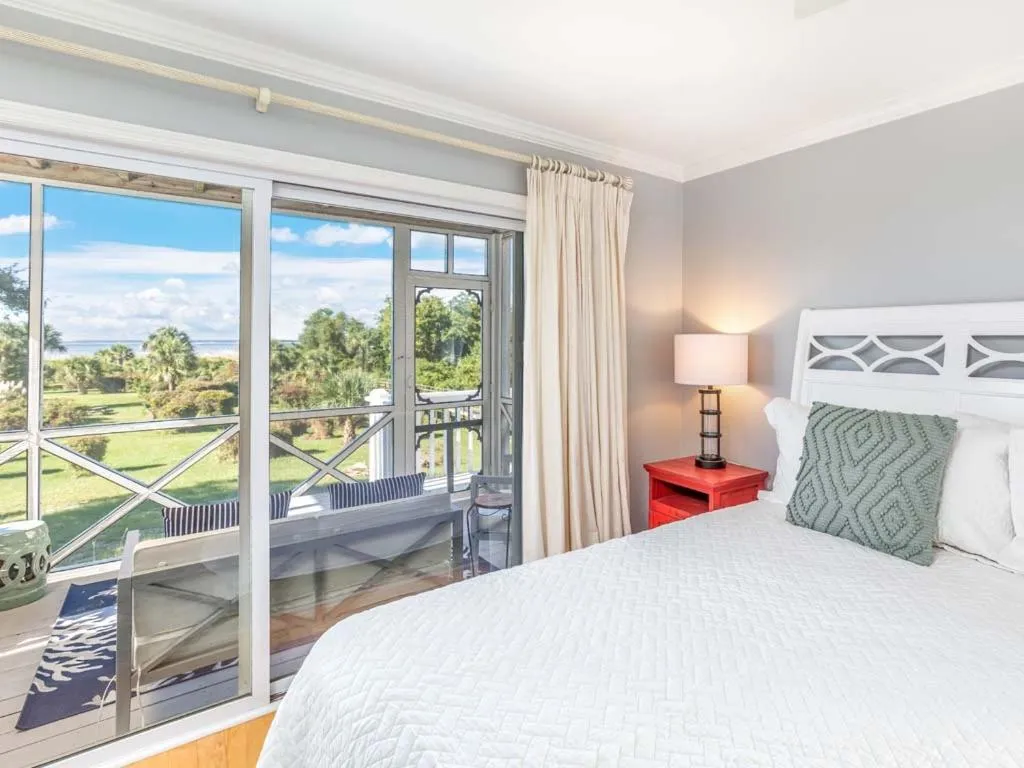 Bed in A Salty Senorita