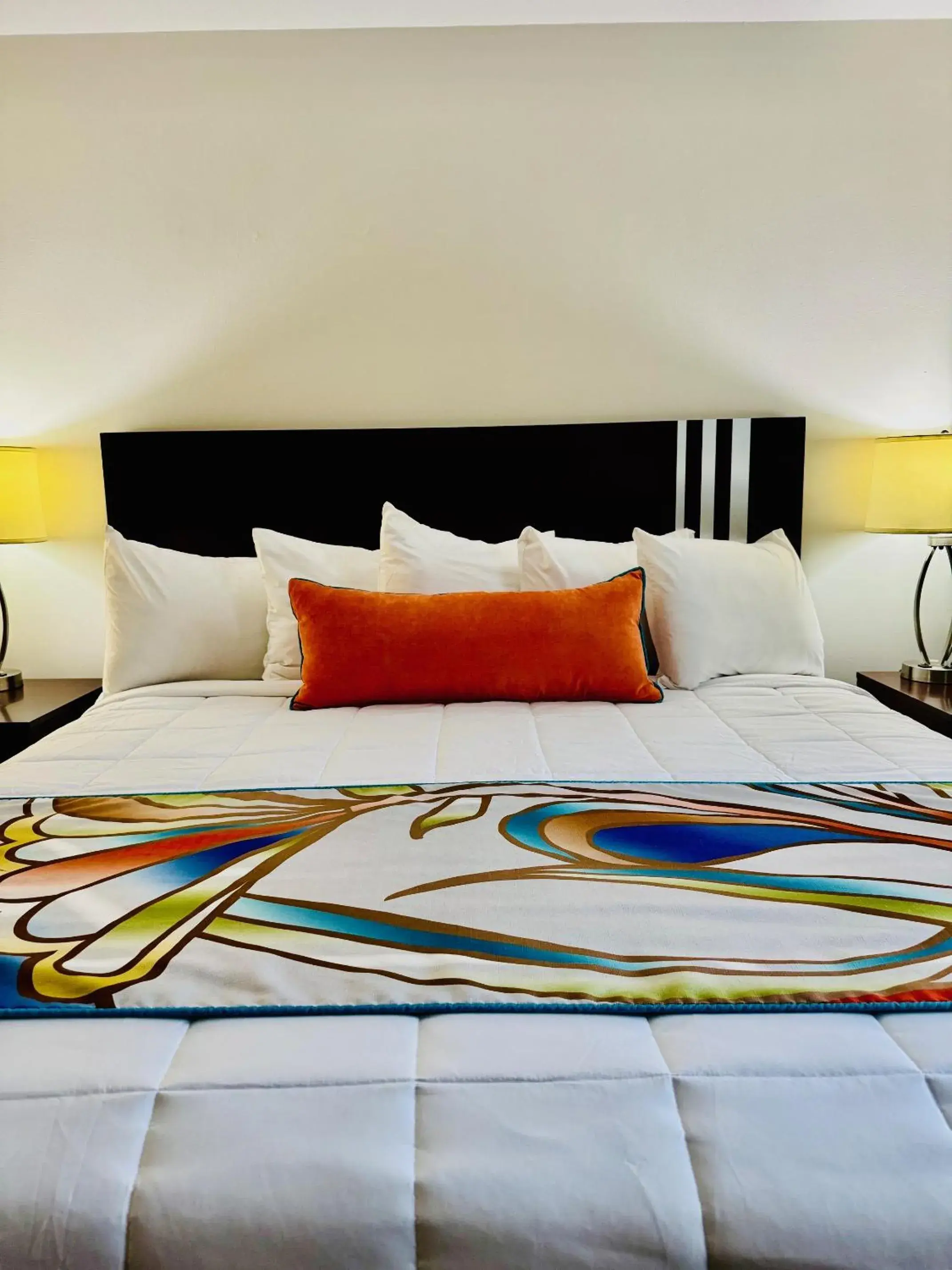 Bedroom, Bed in Surfsider Resort - A Timeshare Resort Bedroom, Bed in Surfsider Resort - A Timeshare Resort