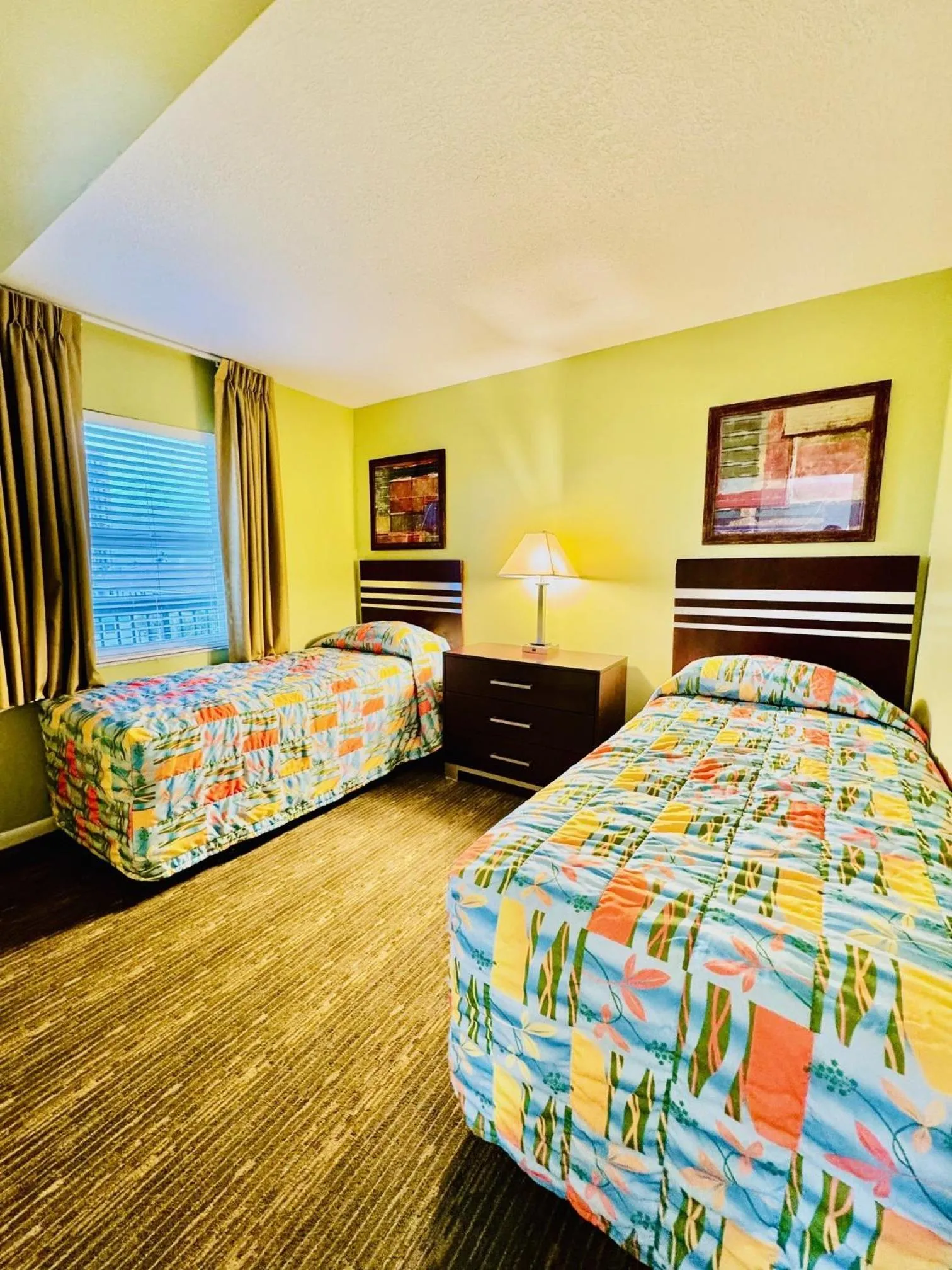 Bedroom, Bed in Surfsider Resort - A Timeshare Resort
