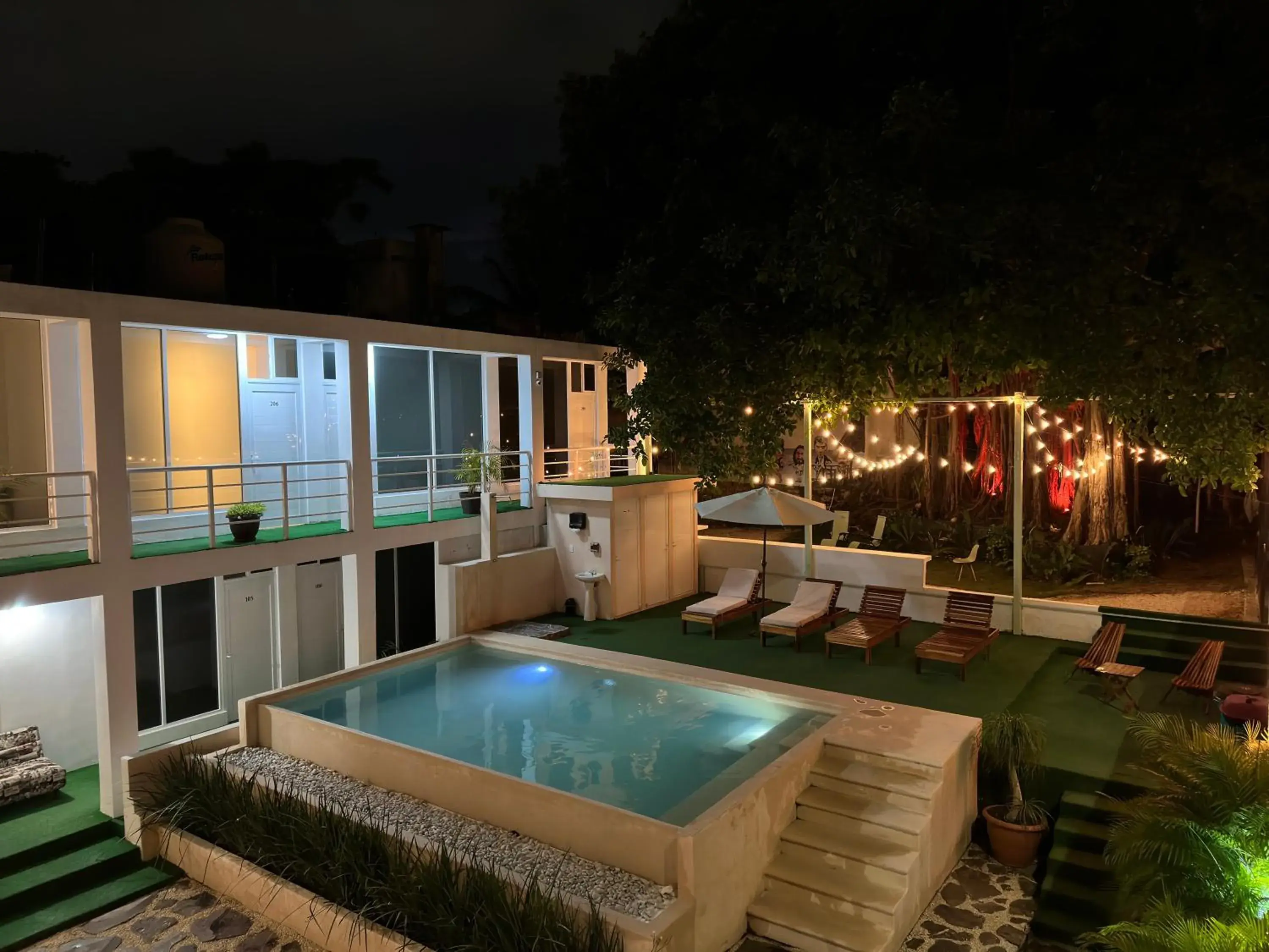 Garden view in La Quinta Caribeña Garden view in La Quinta Caribeña