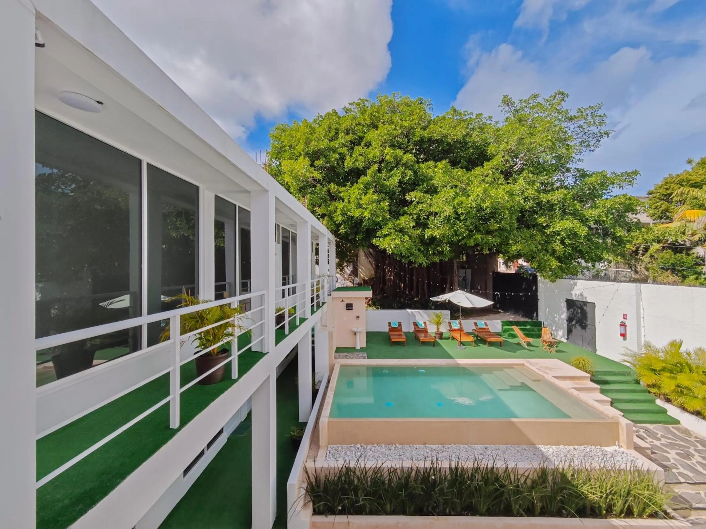 Swimming pool in La Quinta Caribeña