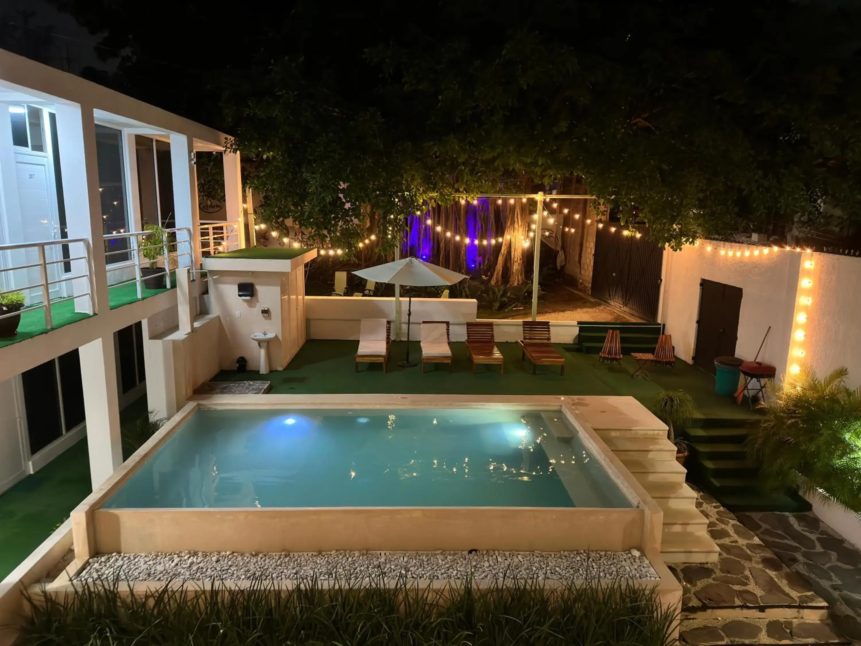 Garden view in La Quinta Caribeña Garden view in La Quinta Caribeña