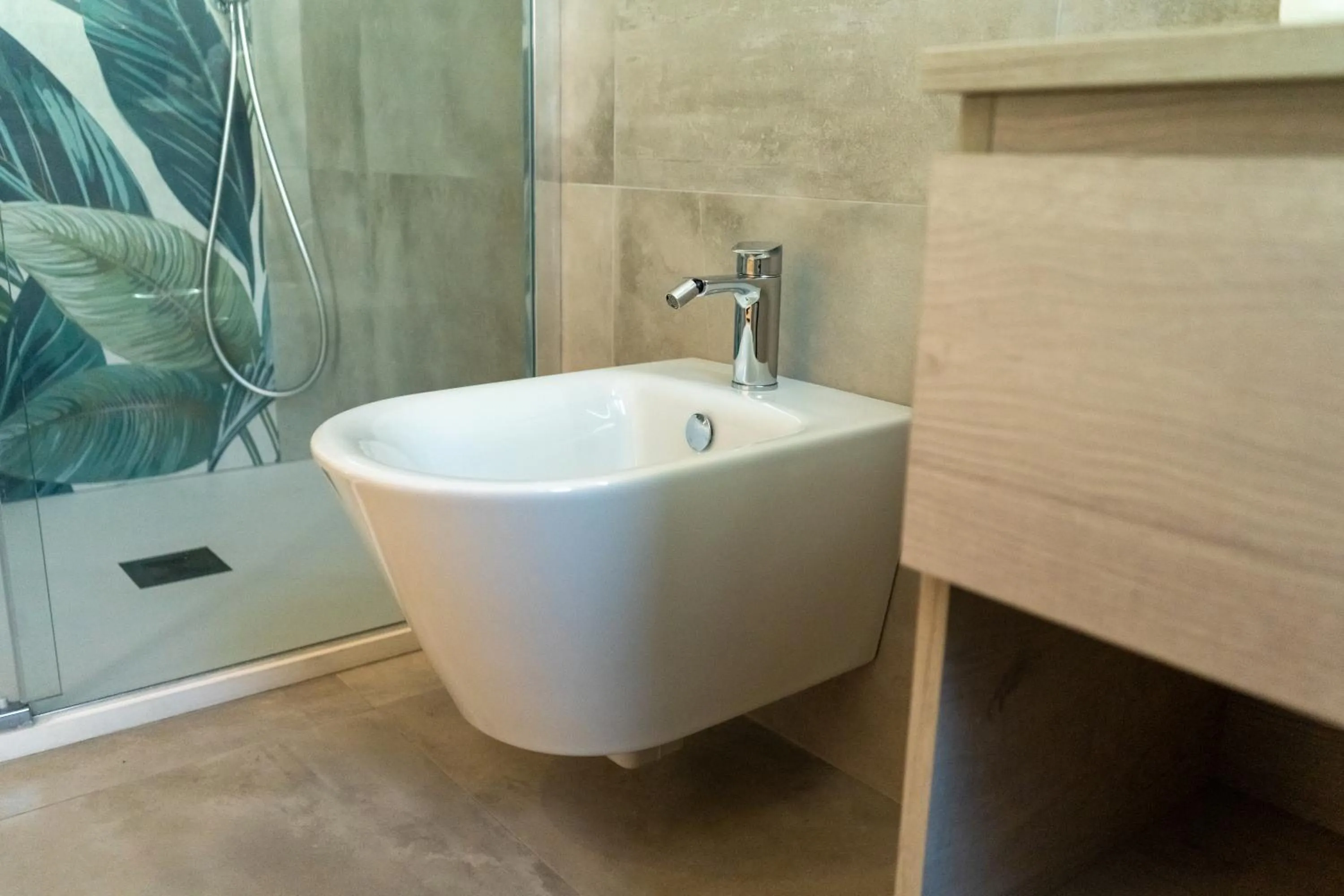 Bathroom in Delphi Soggiorni Romantic Suites with Private Terrace - Ischia Porto