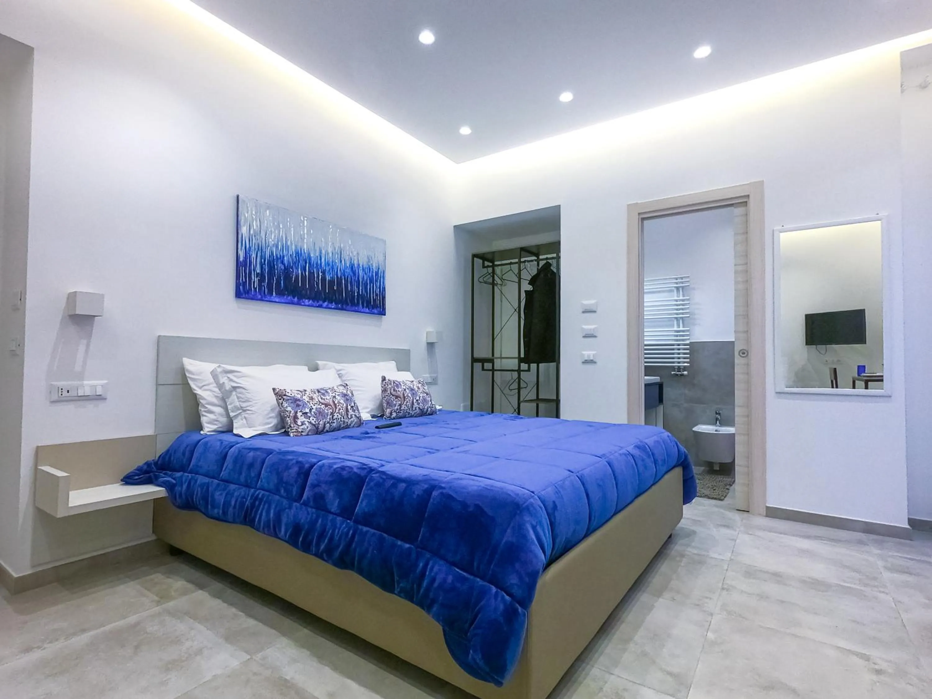 Bed in Delphi Soggiorni Romantic Suites with Private Terrace - Ischia Porto