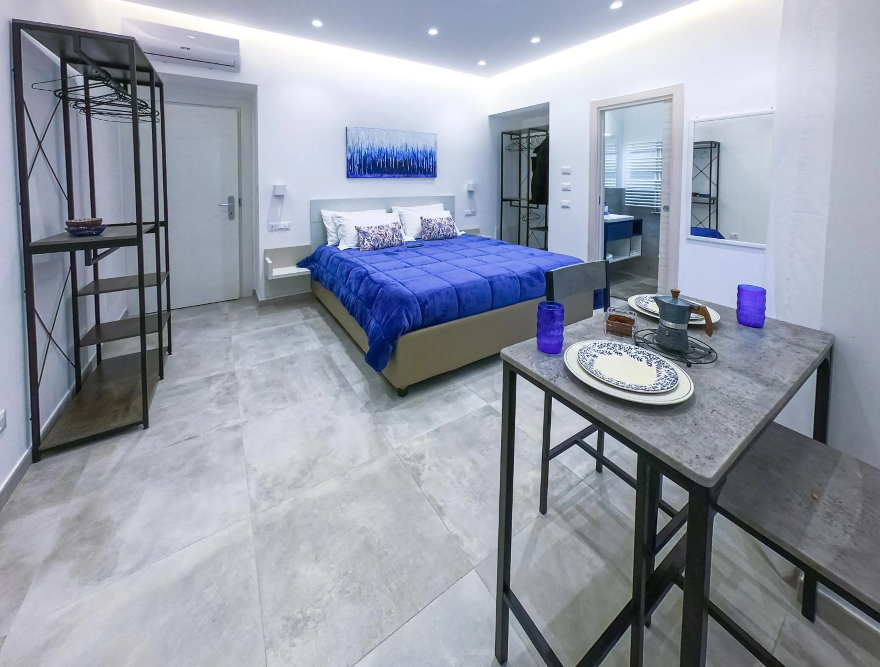 Bed in Delphi Soggiorni Romantic Suites with Private Terrace - Ischia Porto