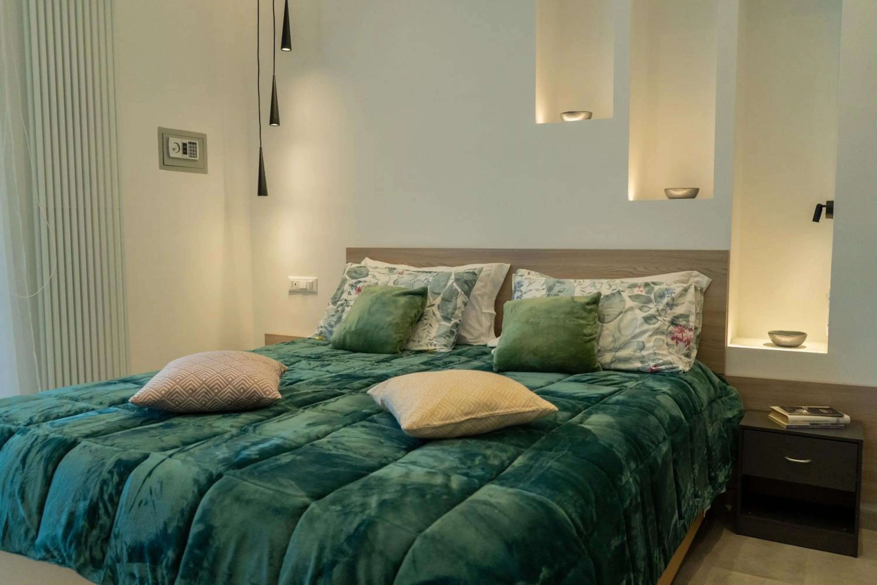 Bed in Delphi Soggiorni Romantic Suites with Private Terrace - Ischia Porto
