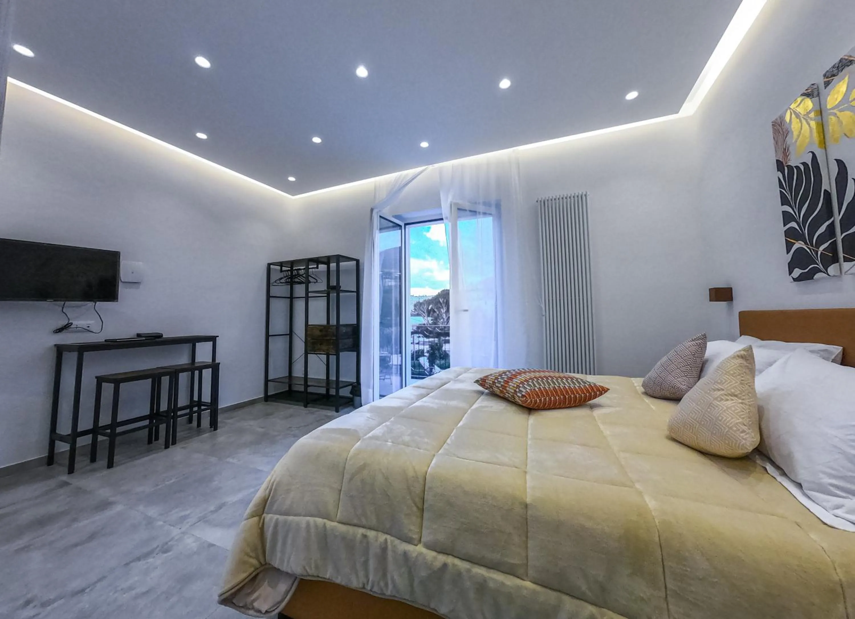 Bed in Delphi Soggiorni Romantic Suites with Private Terrace - Ischia Porto