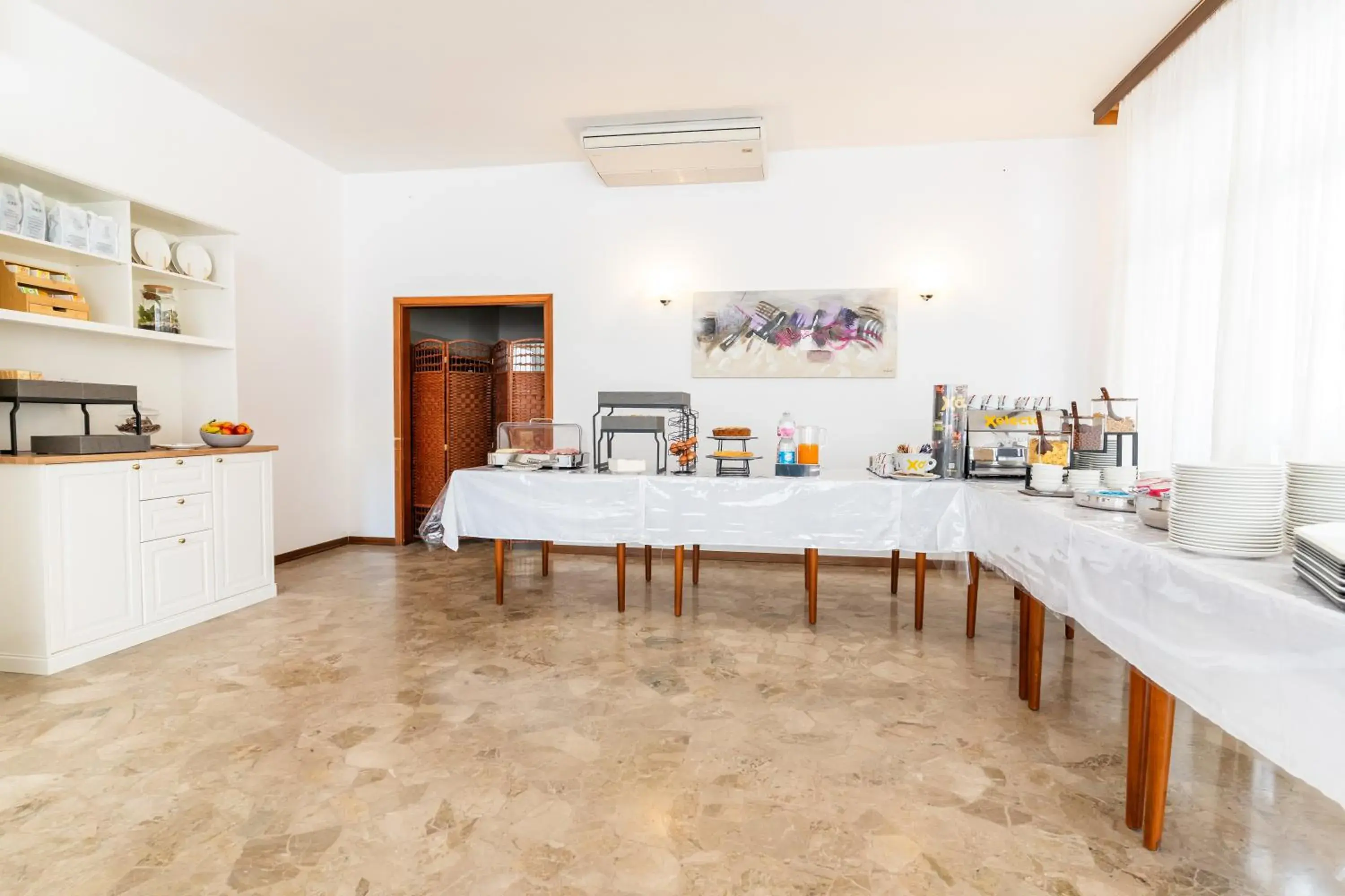 Restaurant/places to eat in Hotel Ischia Restaurant/places to eat in Hotel Ischia