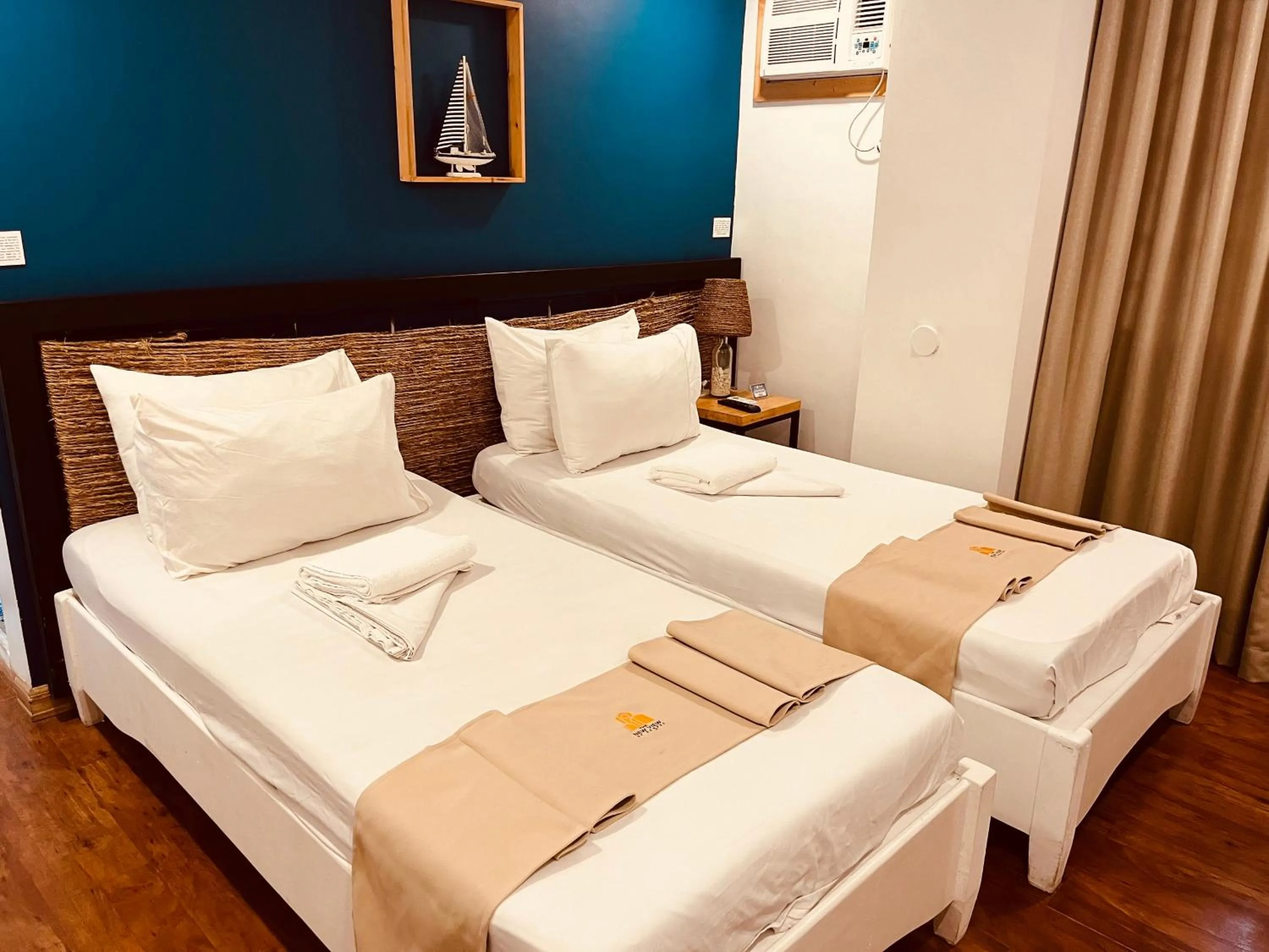 Bed in The New View by Ecotel