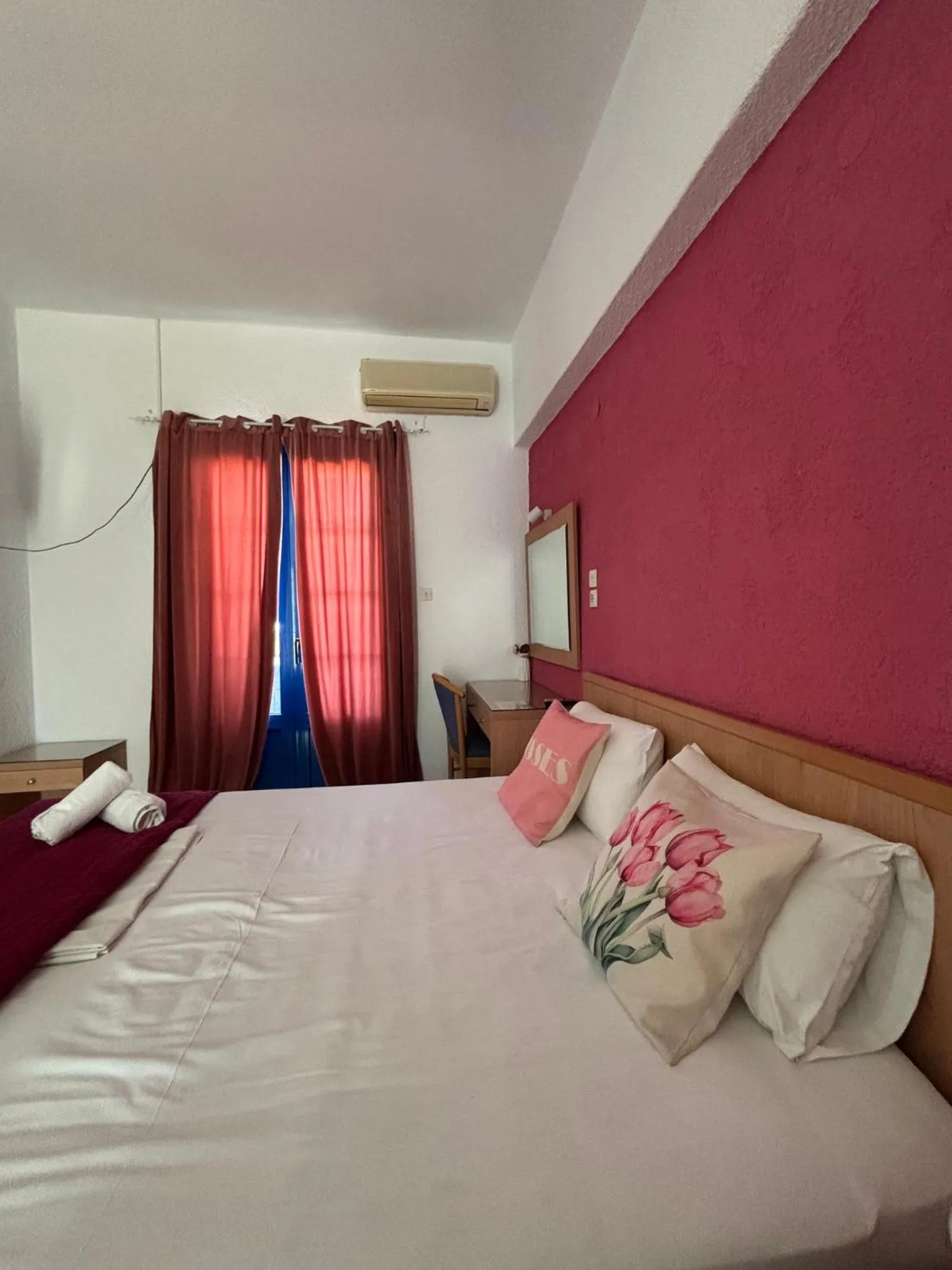 Bed in Athina Studios