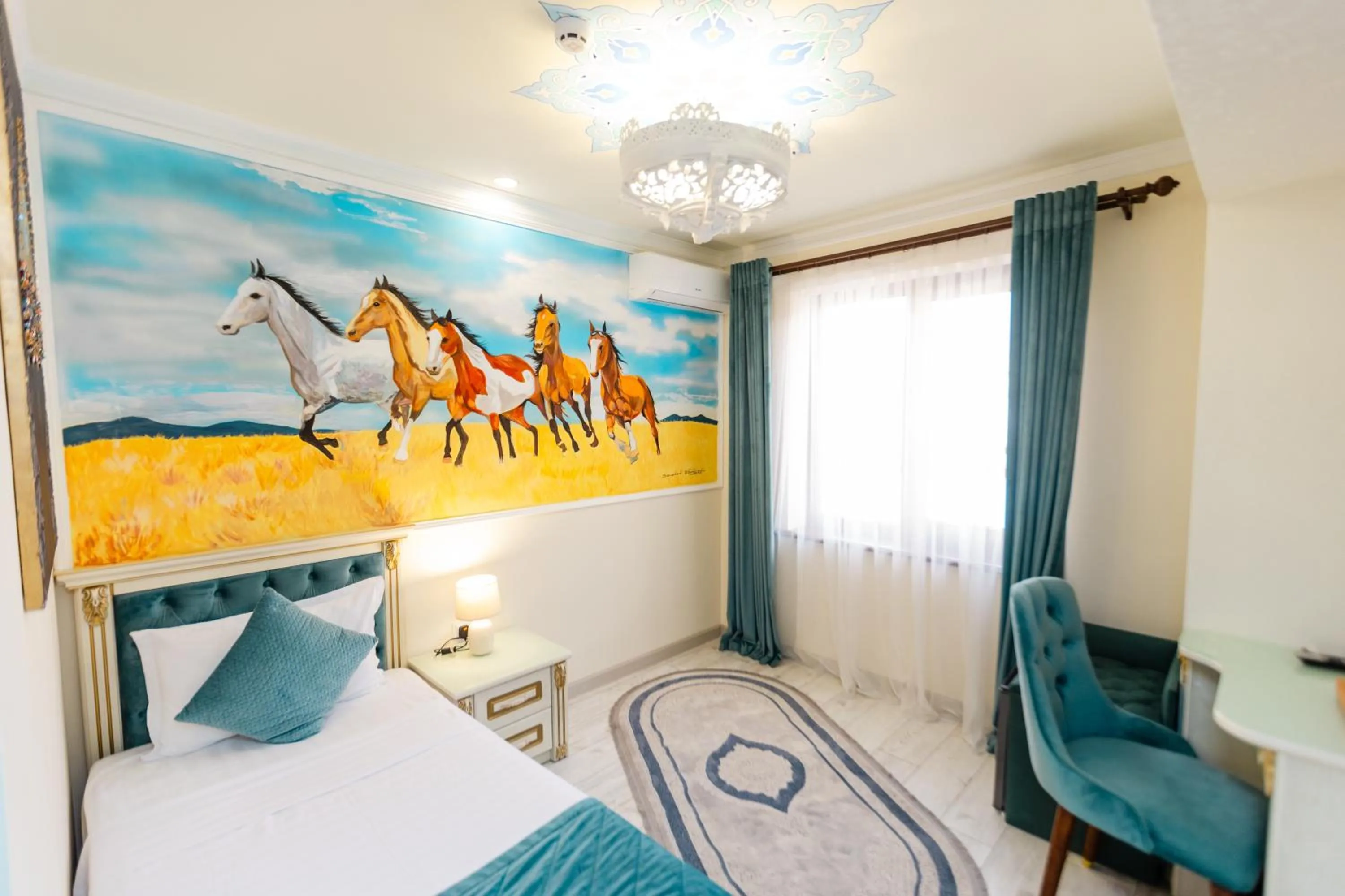 Bed in Gur Emir Palace boutique hotel