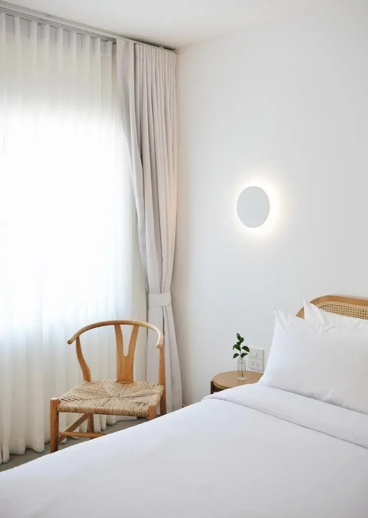 Photo of the whole room, Bed in Evergreen Cafe and Hotel Photo of the whole room, Bed in Evergreen Cafe and Hotel