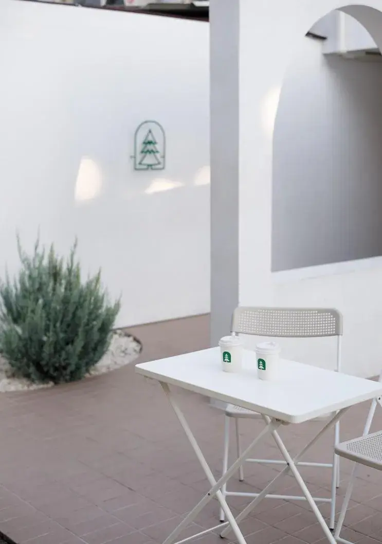 Restaurant/places to eat in Evergreen Cafe and Hotel Restaurant/places to eat in Evergreen Cafe and Hotel