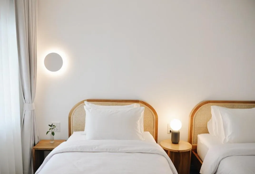 Bed in Evergreen Cafe and Hotel