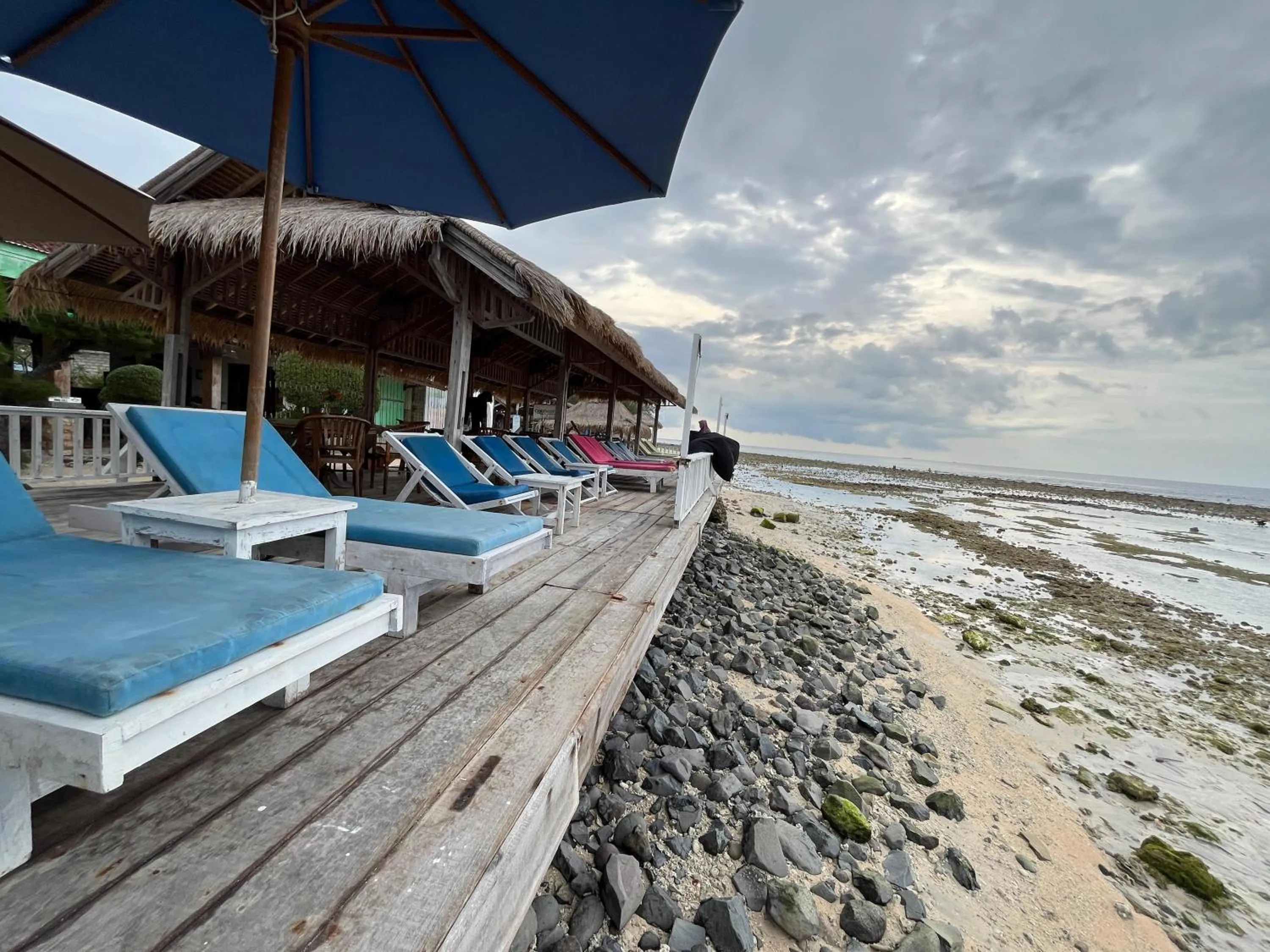 Restaurant/places to eat in Coral Beach Seaside