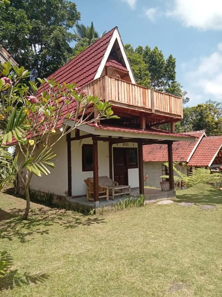 Deluxe Twin Room in Hakiki Inn Bungalows