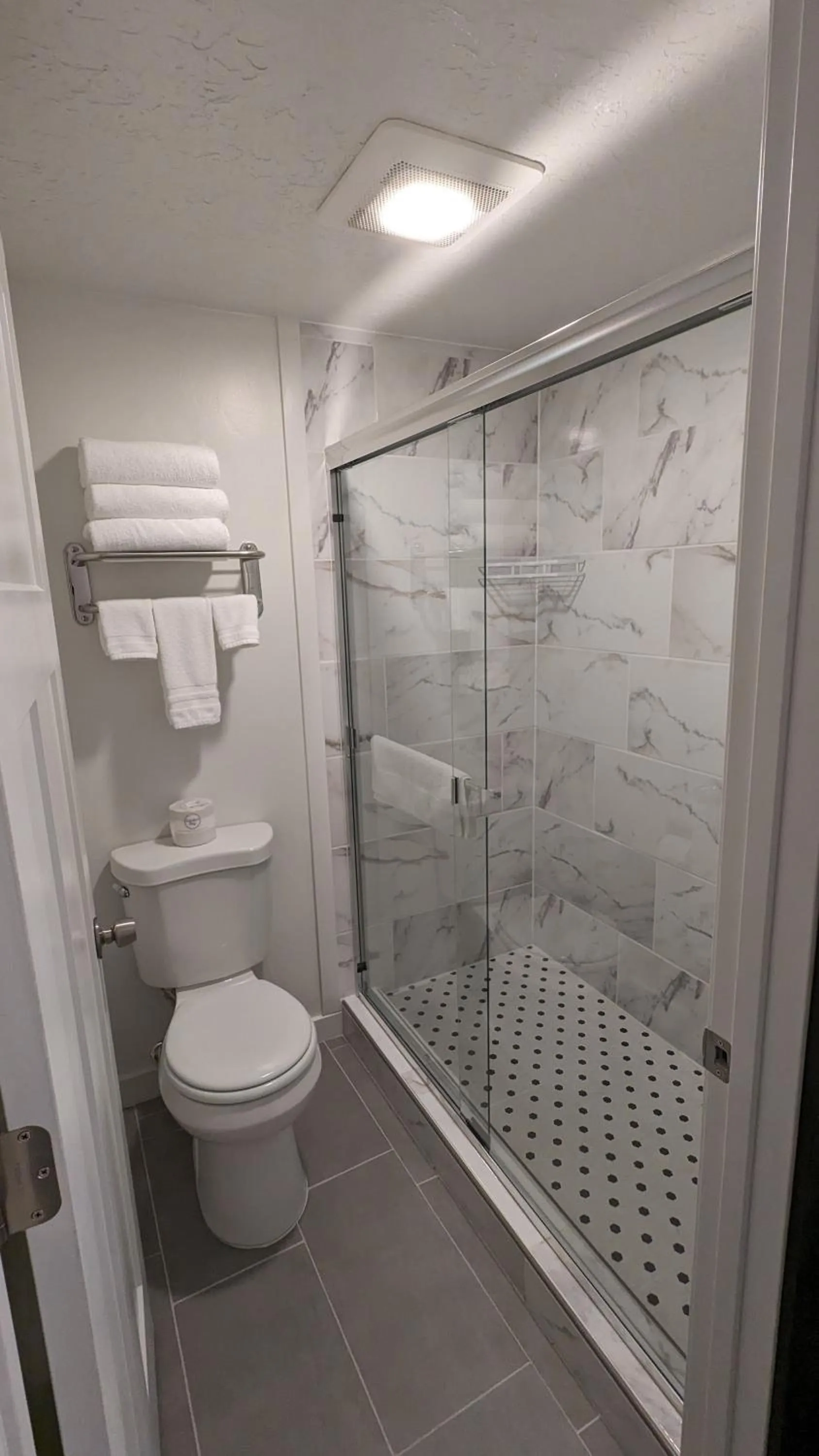 Shower in High Desert Inn