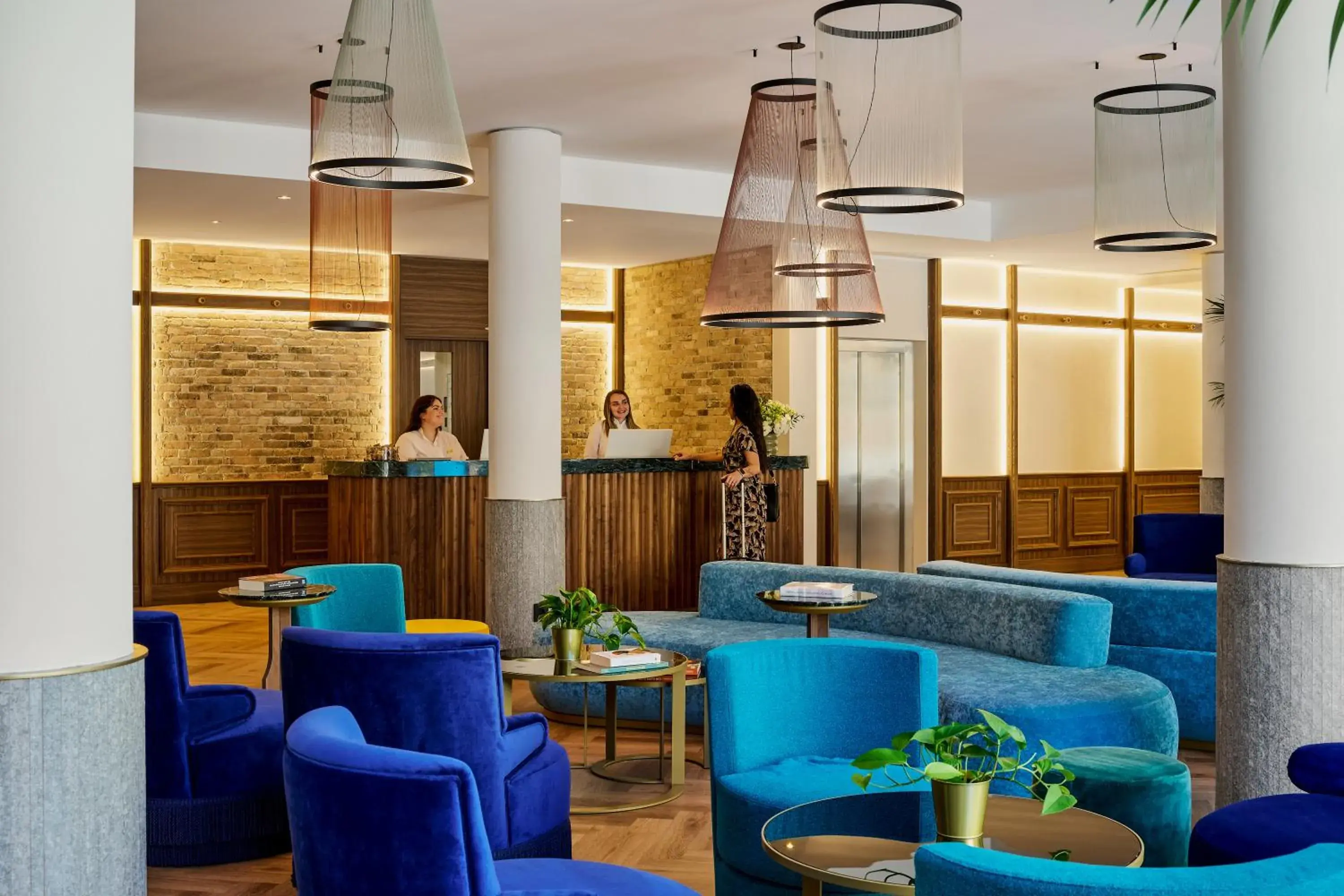 Lobby or reception in Hotel Giacomo Morra Alba - Handwritten Collection Lobby or reception in Hotel Giacomo Morra Alba - Handwritten Collection