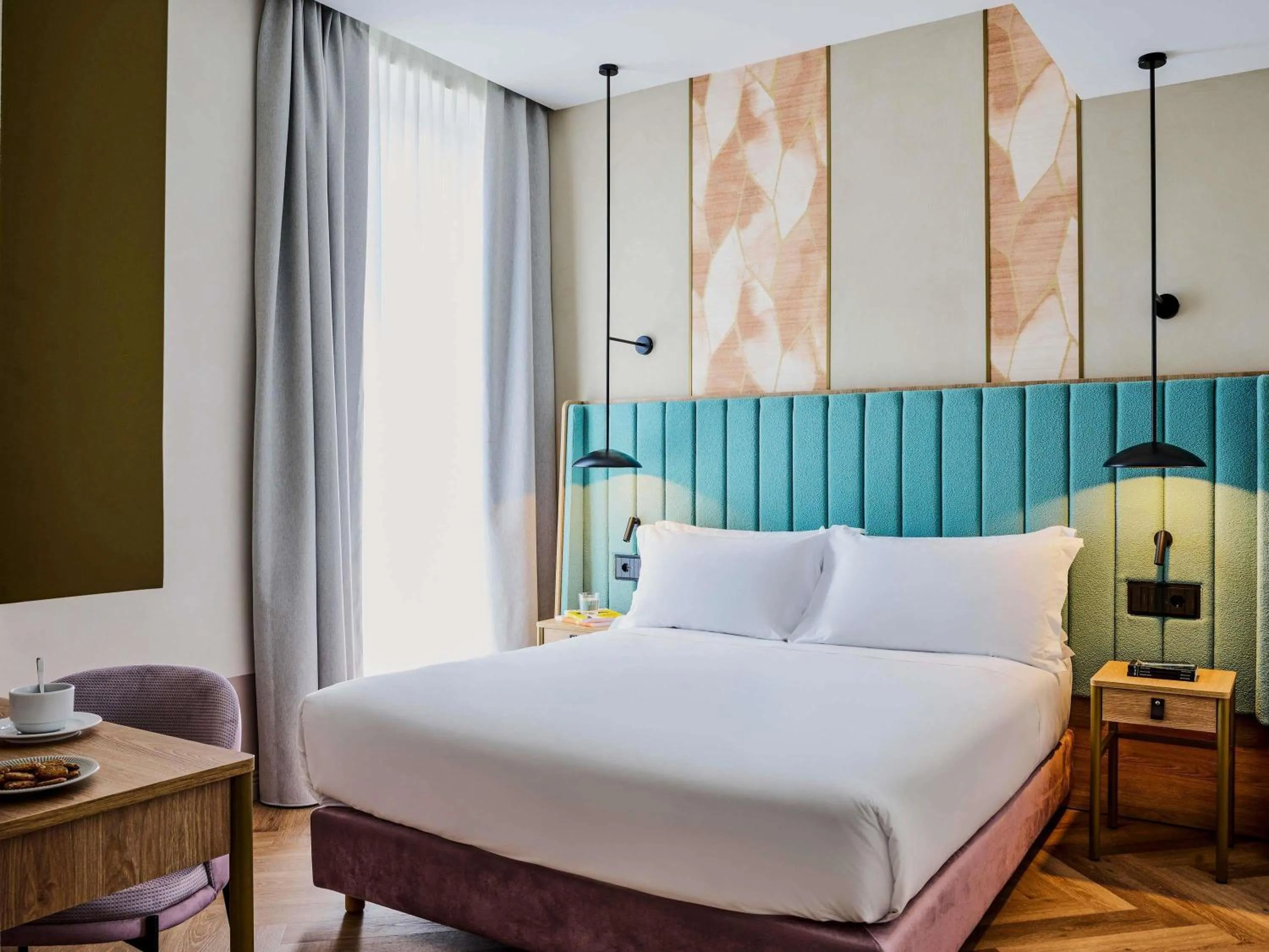 Property building, Bed in Hotel Giacomo Morra Alba - Handwritten Collection