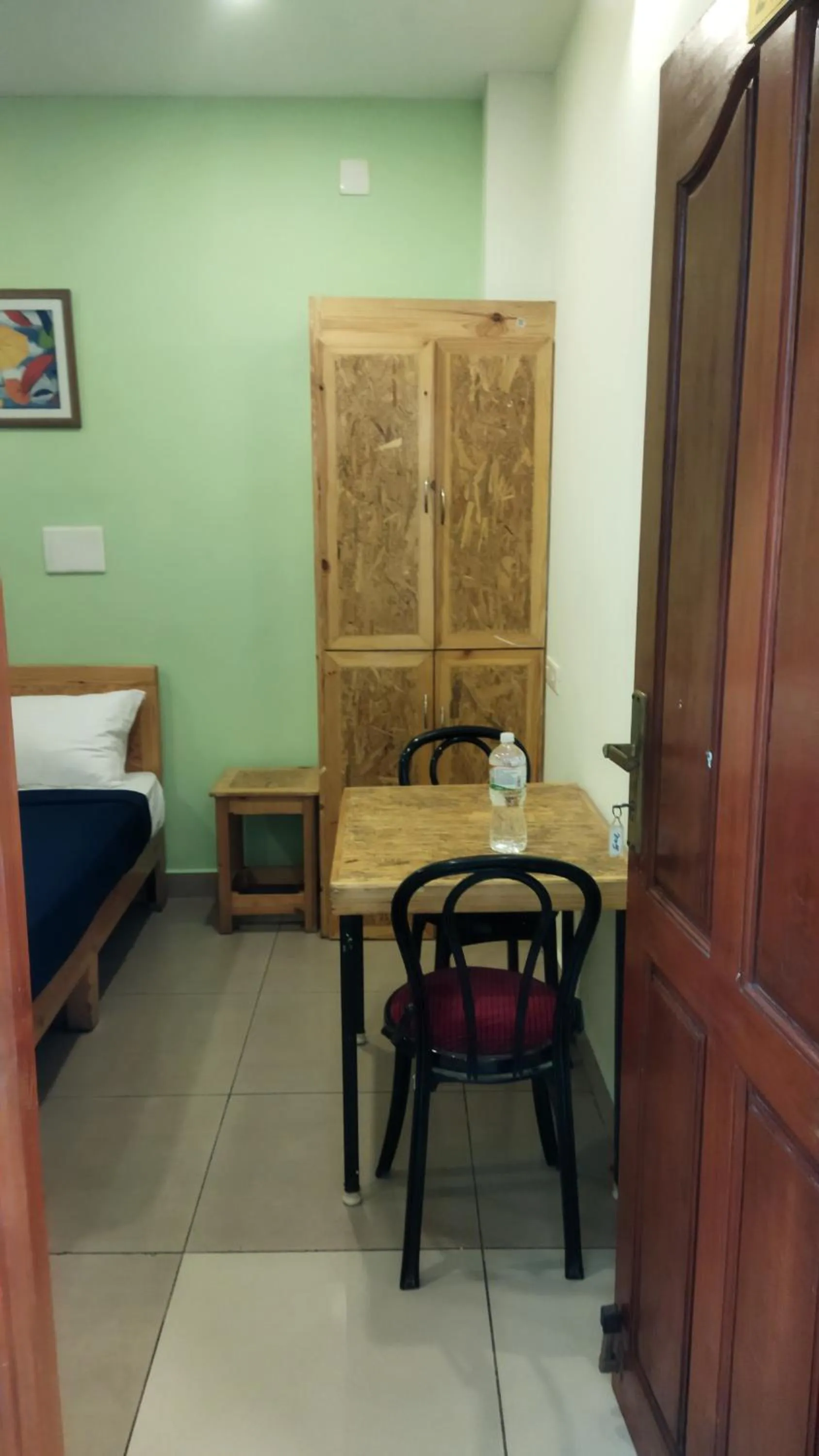 Bed in Chaplin Hotel