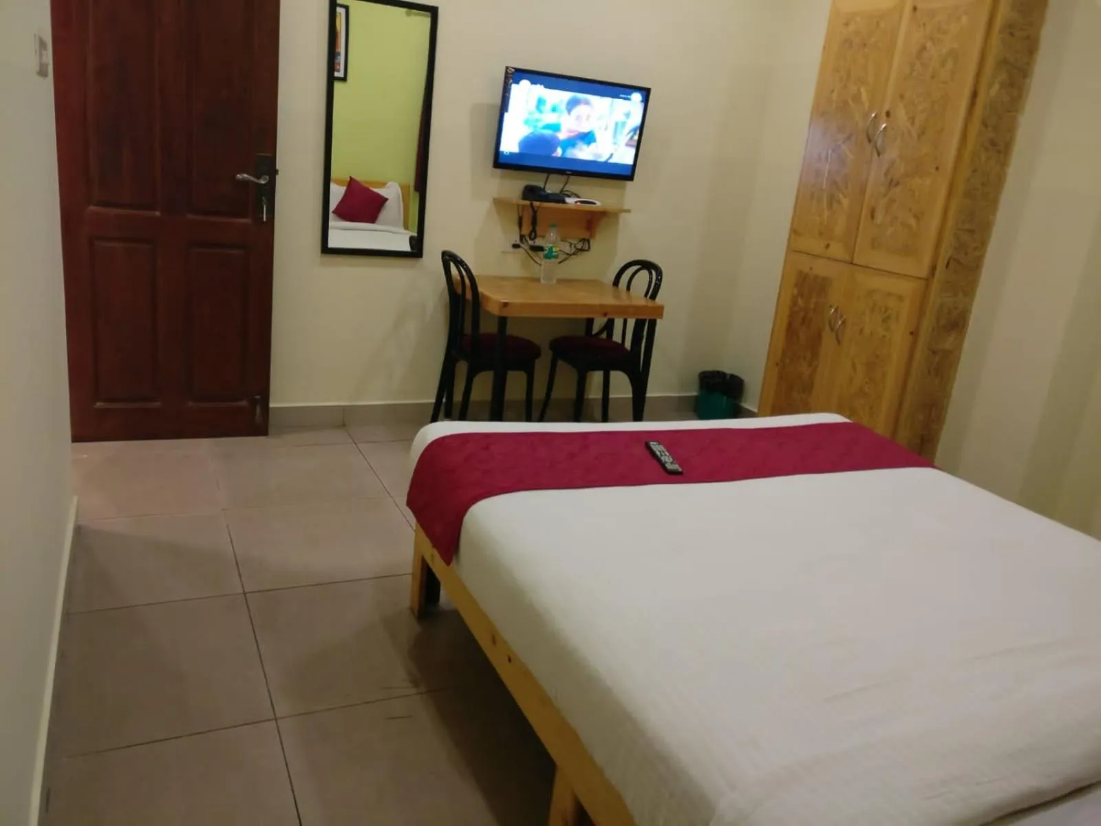 TV and multimedia, Bed in Chaplin Hotel