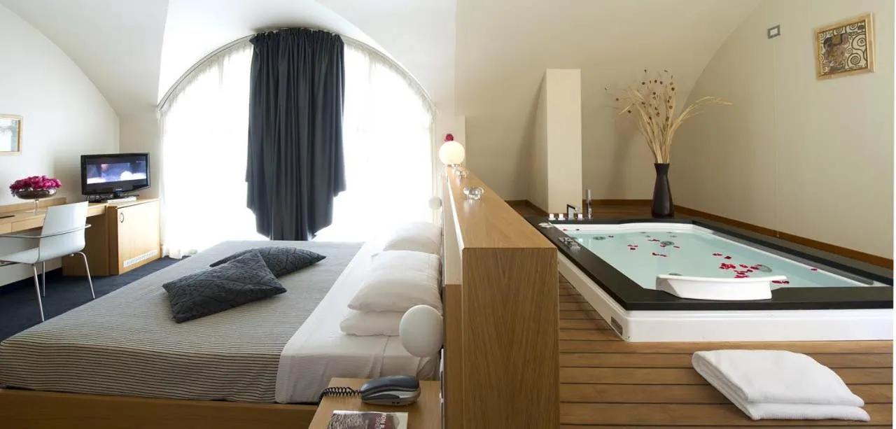 Bed in Hotel Delle Fiere