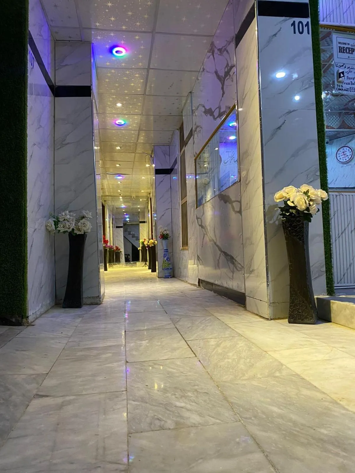 Hotel Khan Plaza