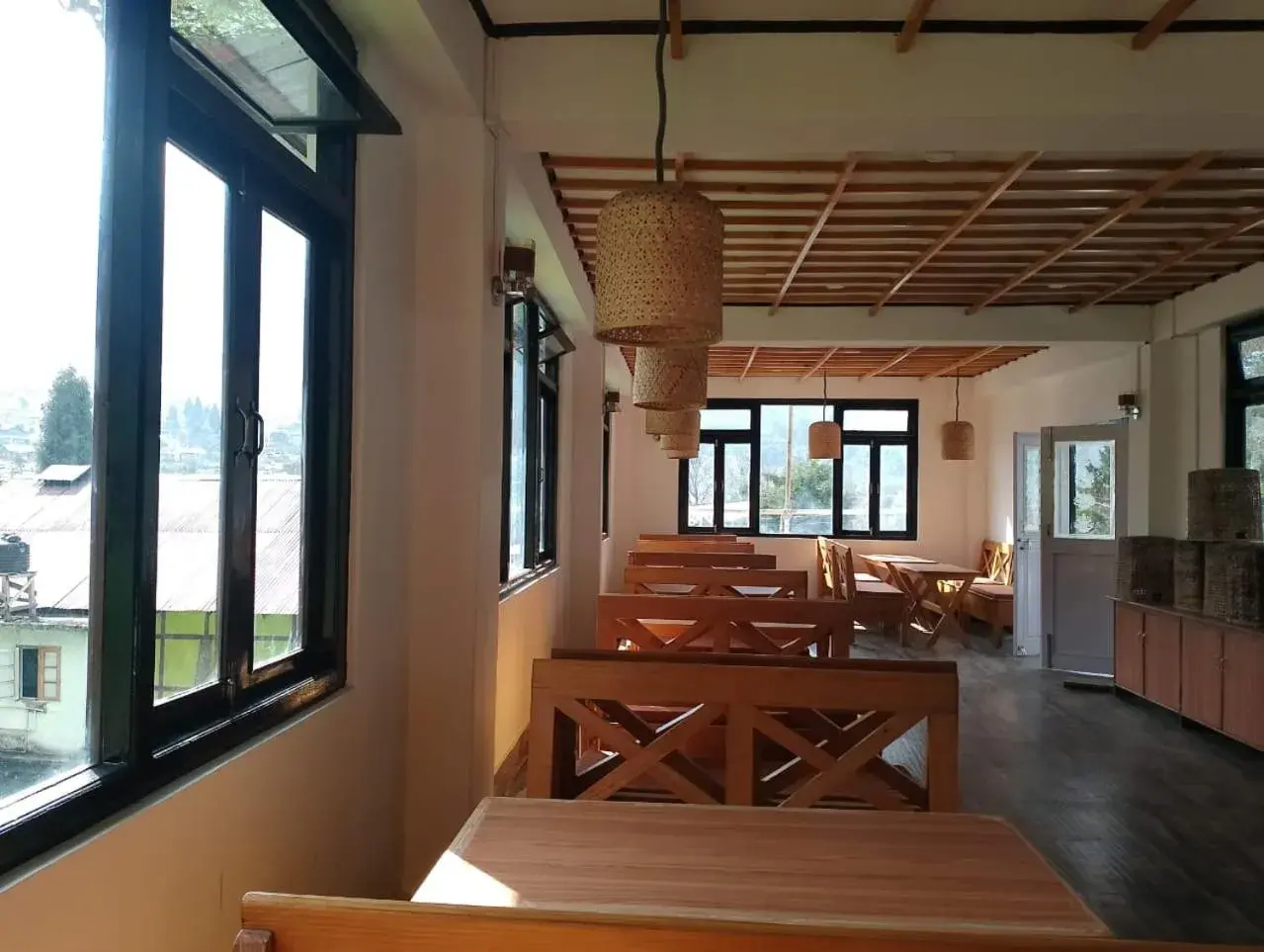 Restaurant/places to eat in Rufina Lachung Kunga Restaurant/places to eat in Rufina Lachung Kunga