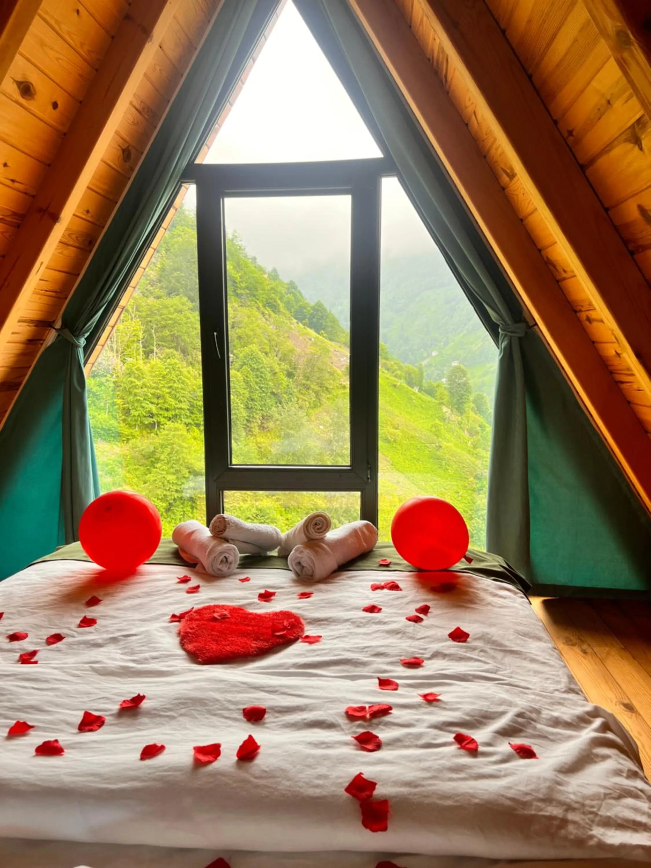 Bed in Northland Bungalows