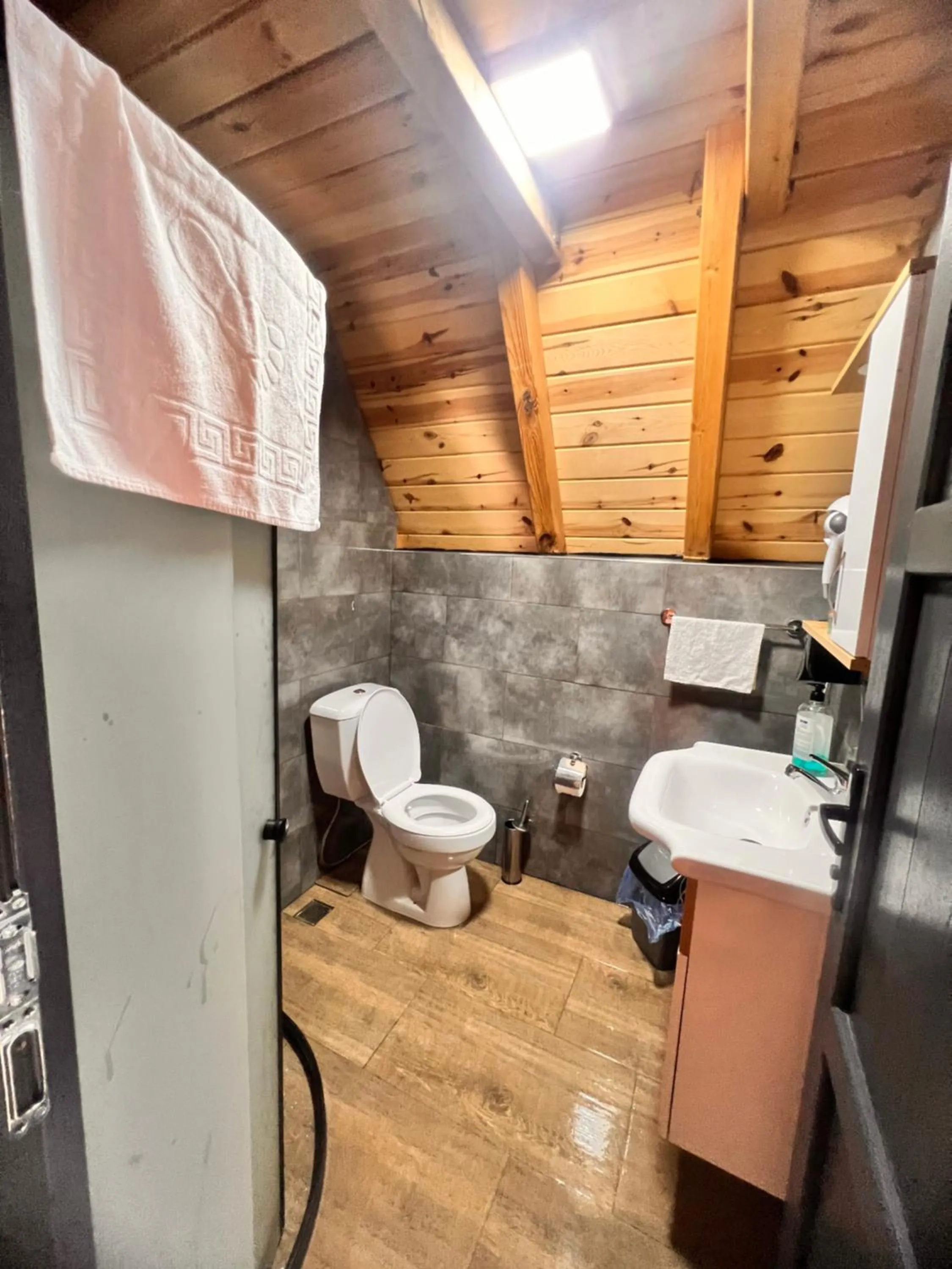 Bathroom in Northland Bungalows